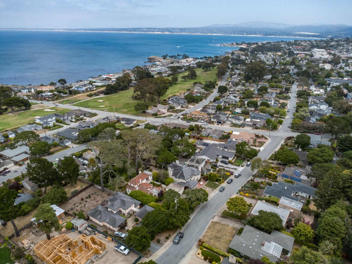 944 Bayview AVE