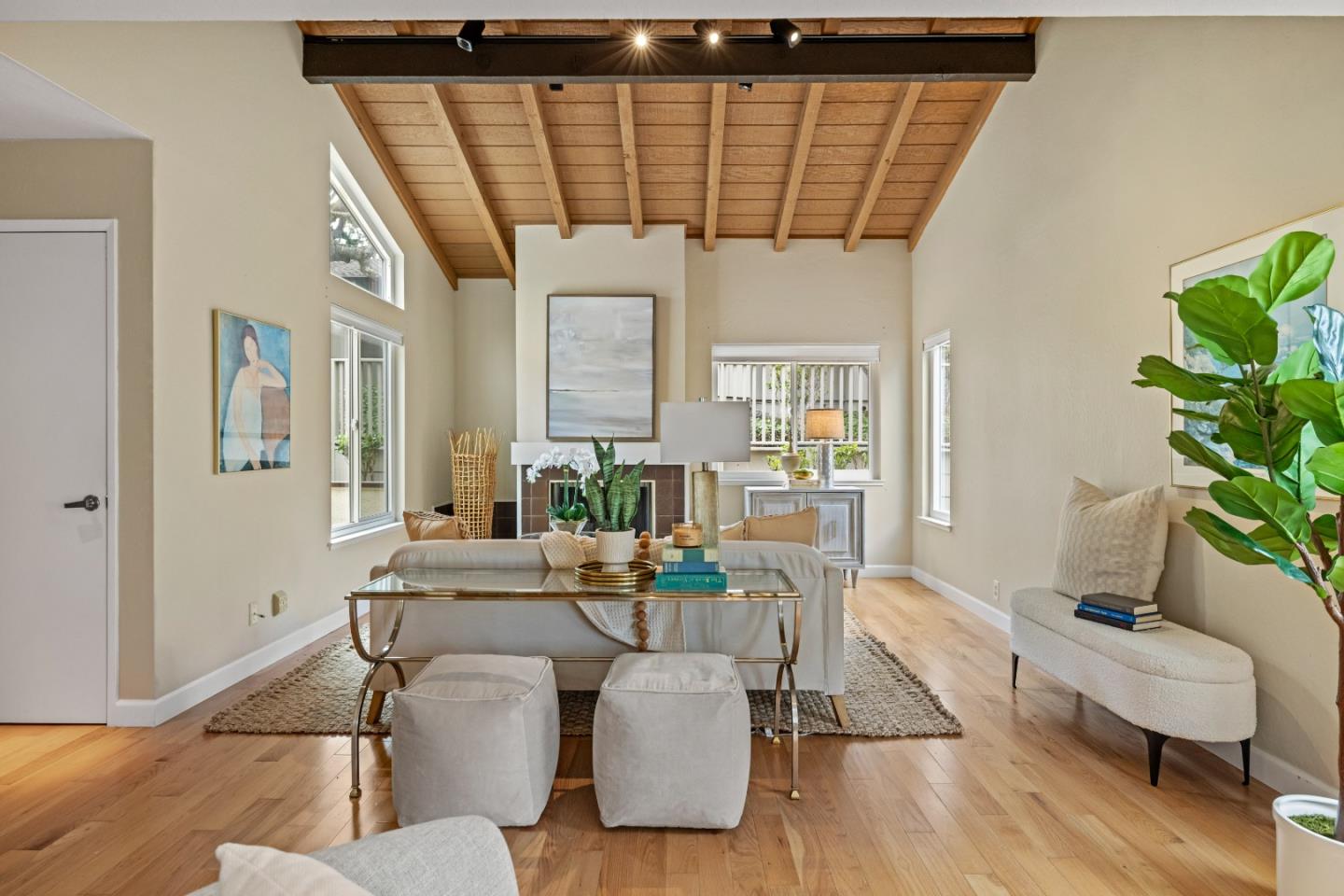 605 Sage Court