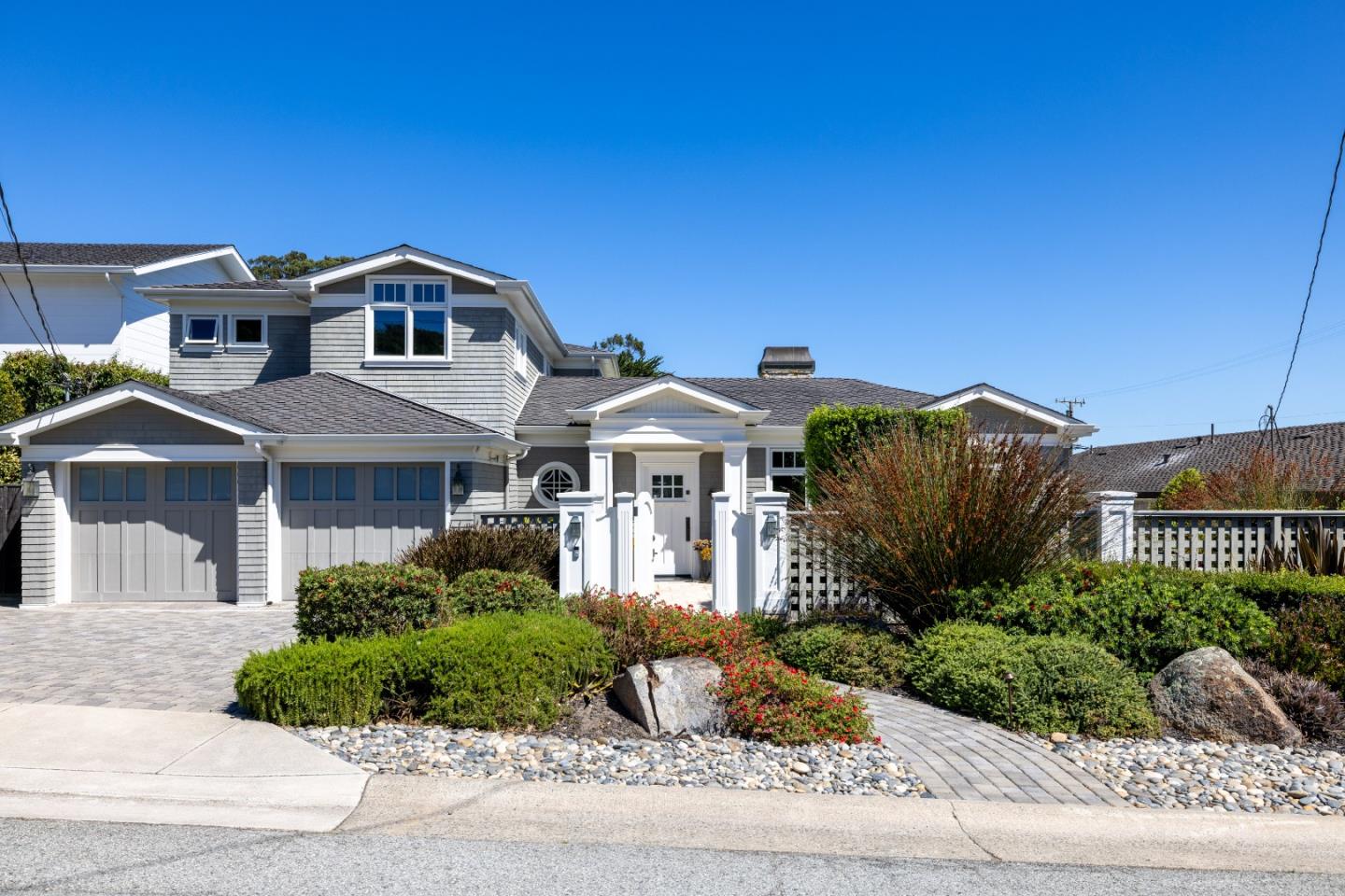 910 Egan Avenue
