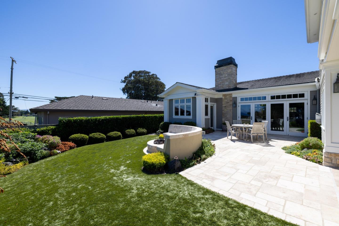 910 Egan Avenue
