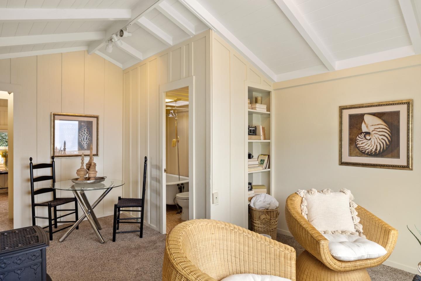 683 Ocean View Boulevard