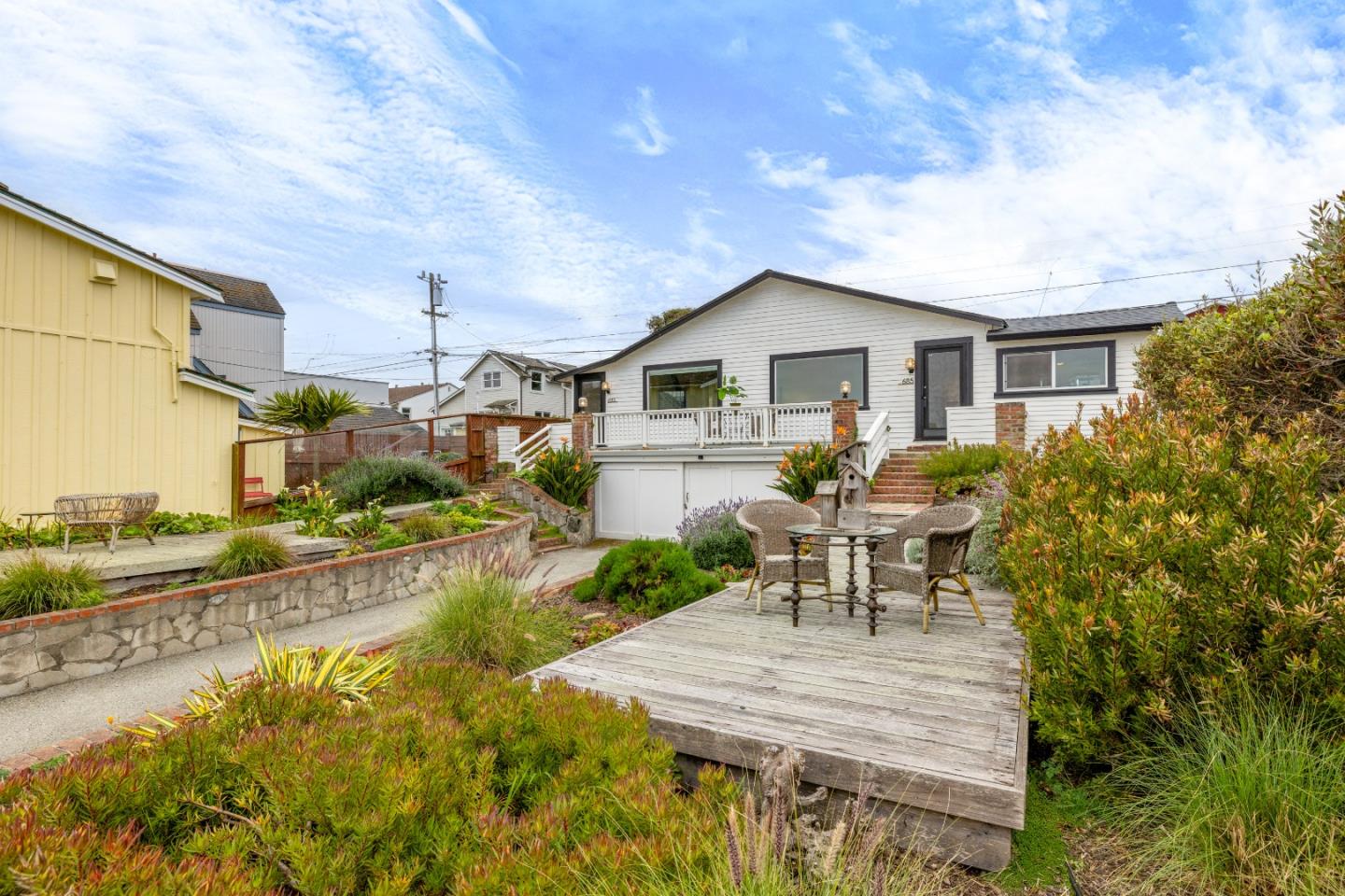 683 Ocean View Boulevard