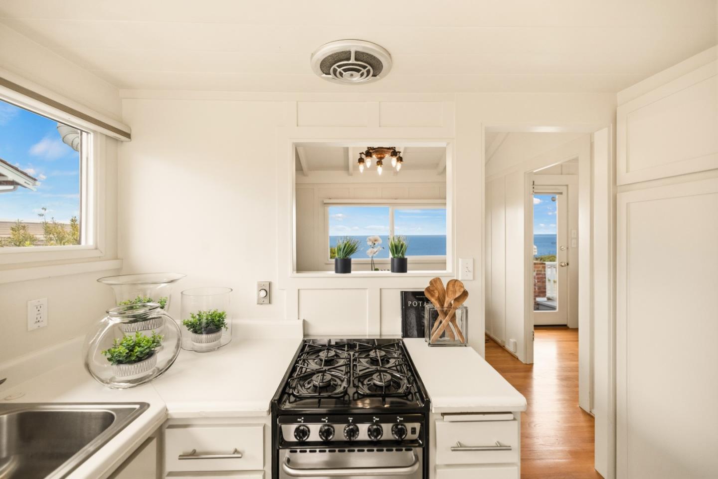 683 Ocean View Boulevard