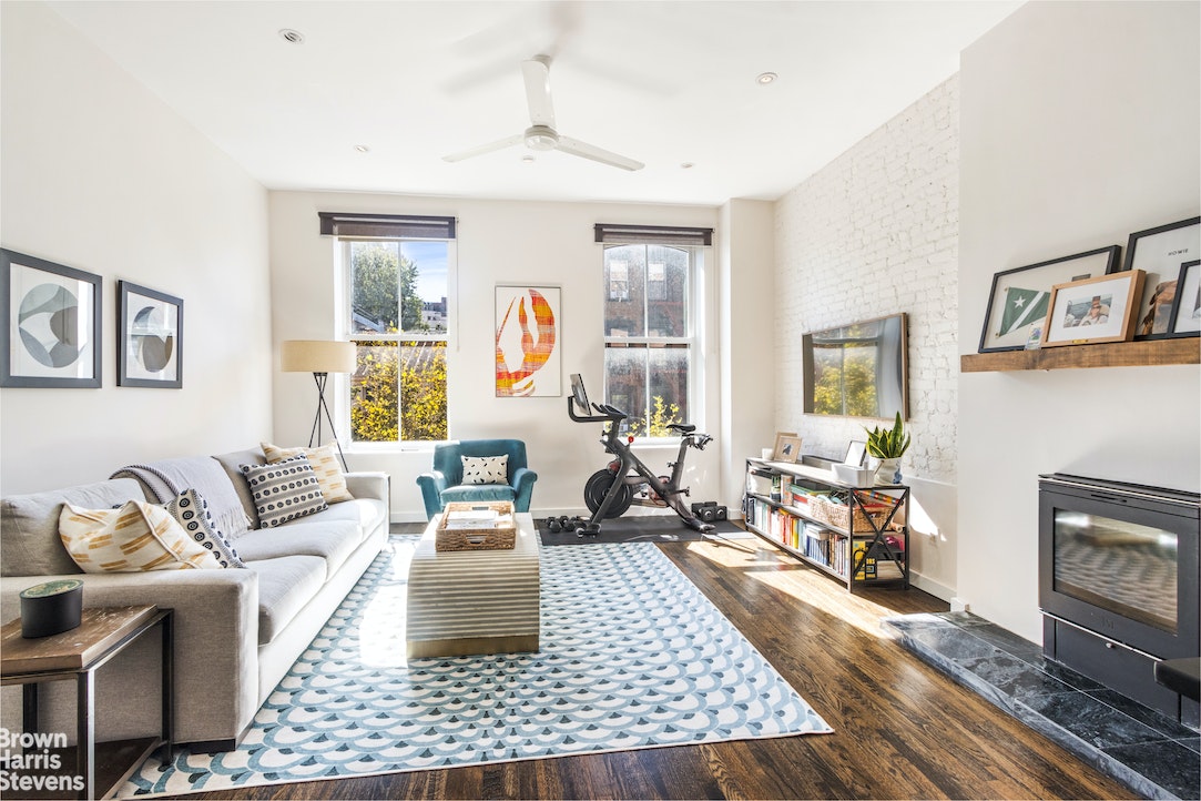 455 W 22ND Street 3A