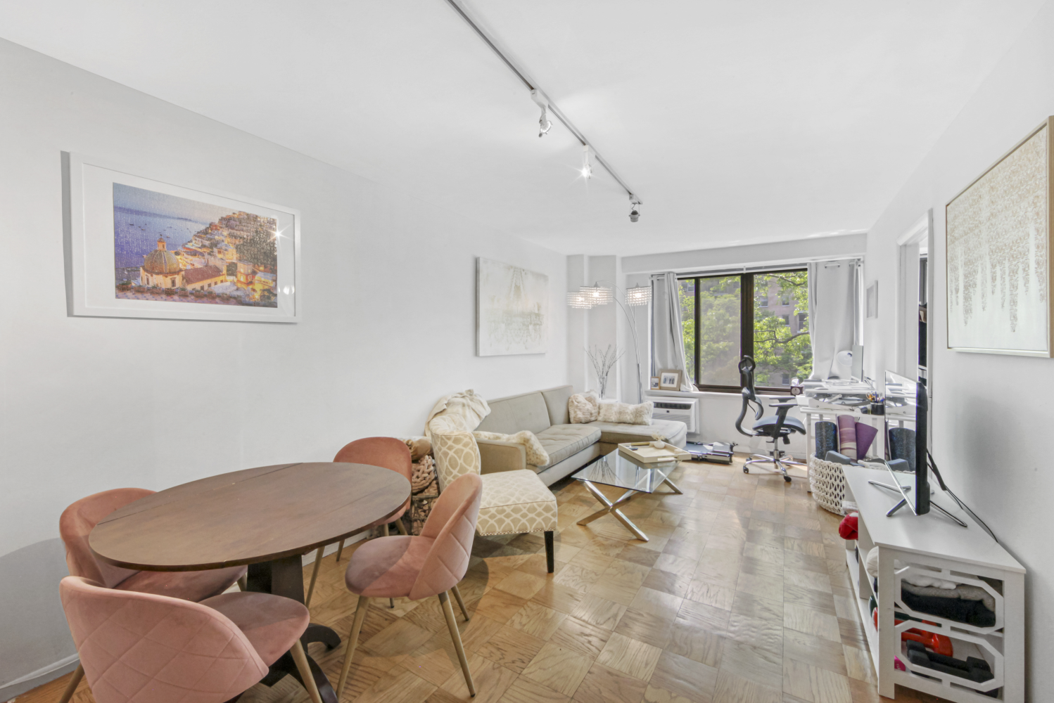 382 Central Park West, #4E