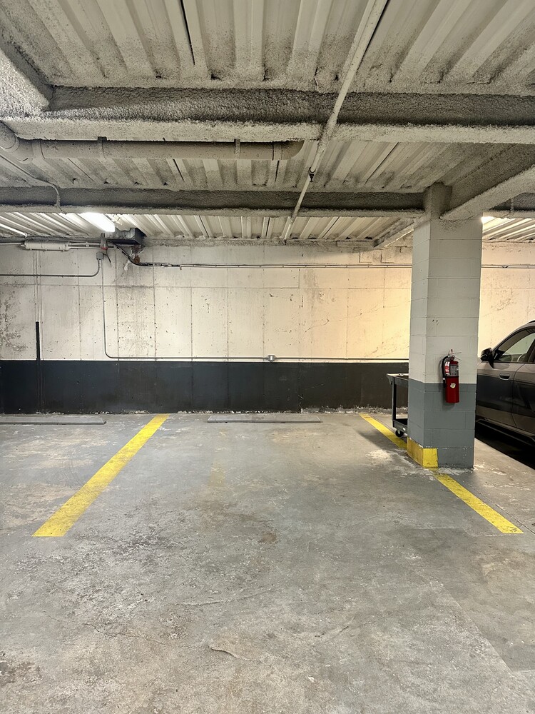 50 W 127TH Street 4B