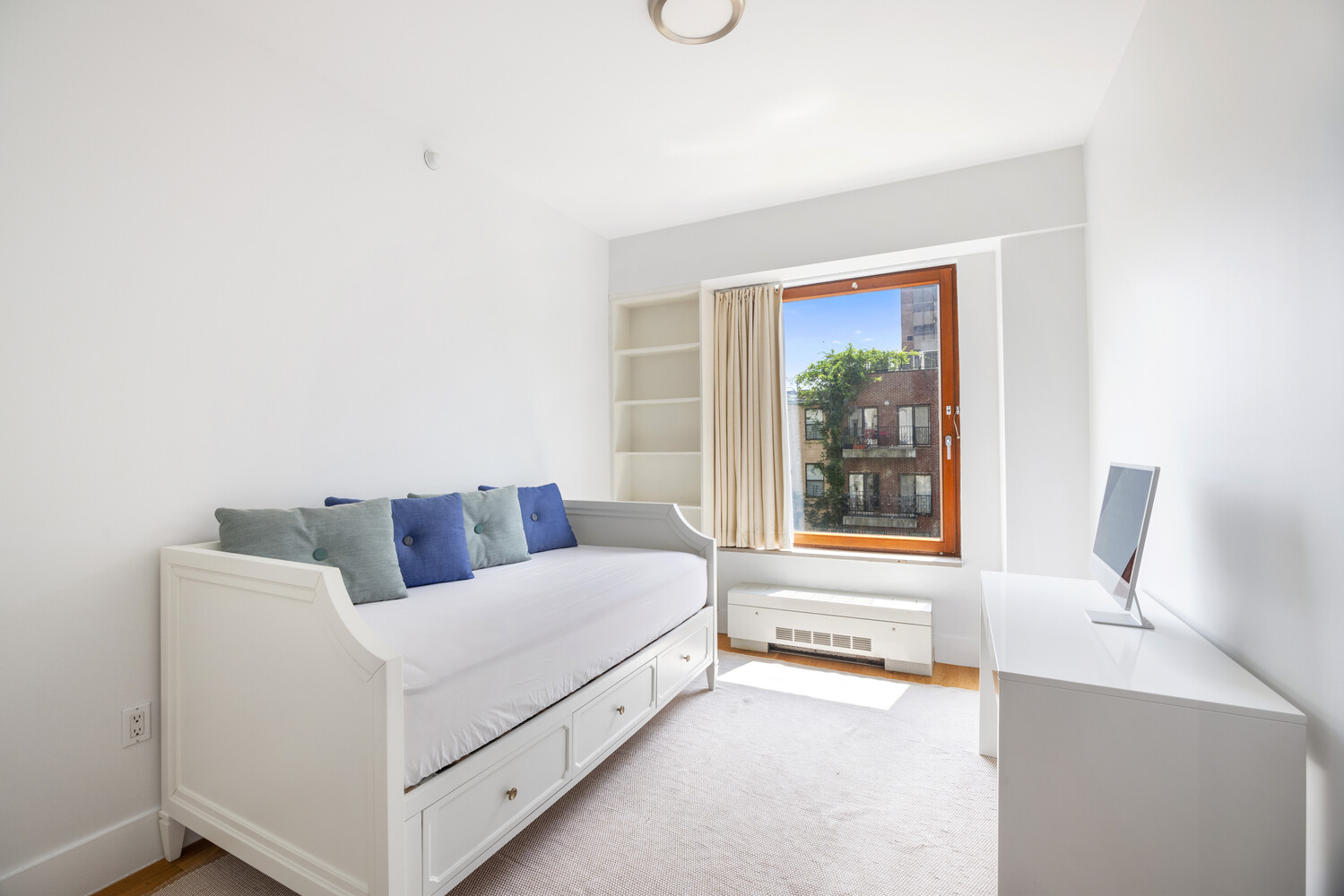 50 W 127TH Street 4B