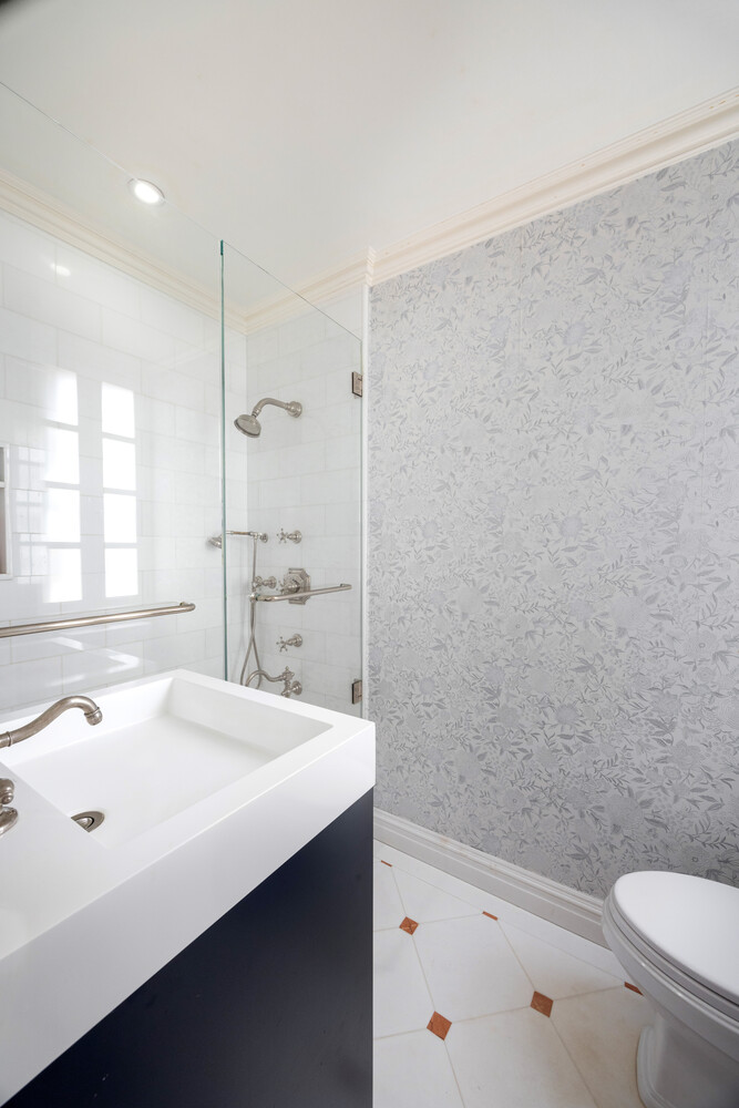 125 E 74TH Street 4A