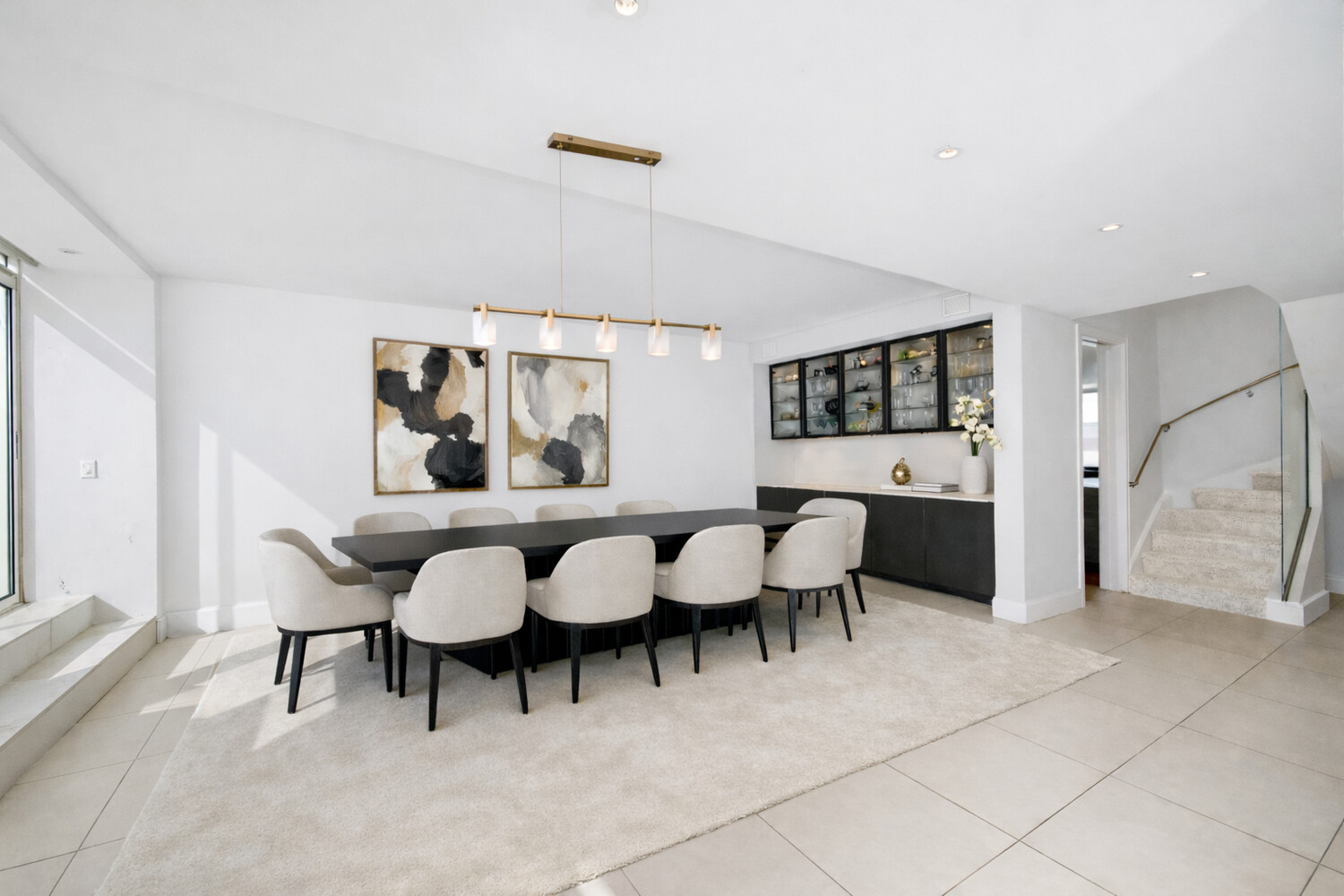 2373 BROADWAY 1706