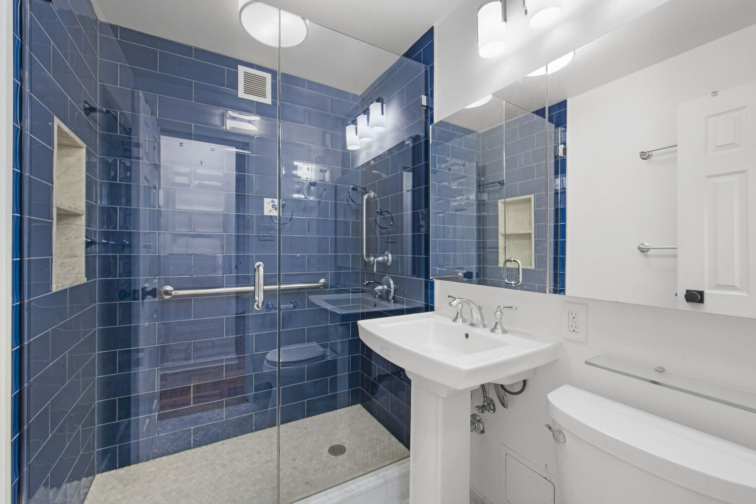 13 W 13TH Street 4AS