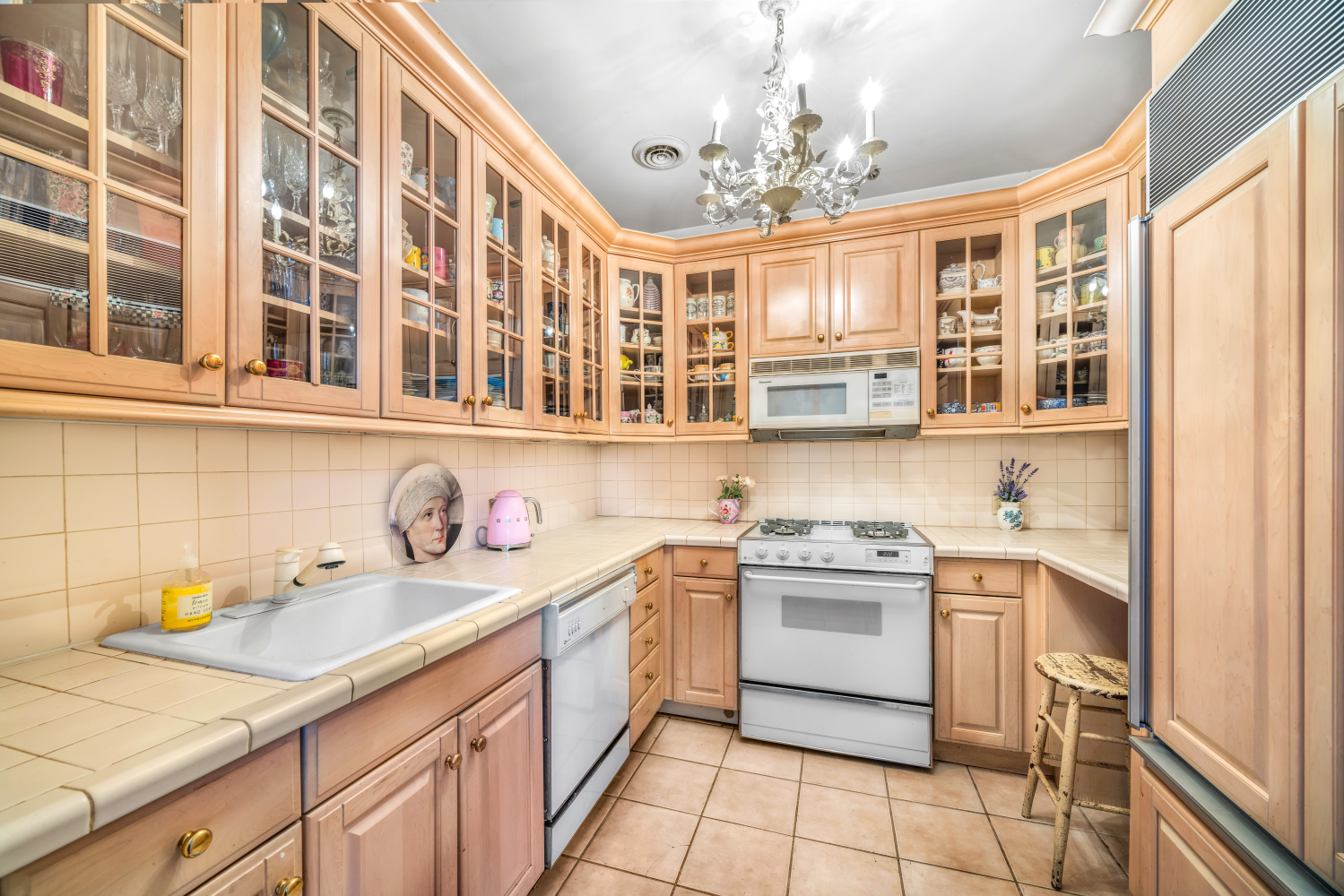2 W 67TH Street 14G