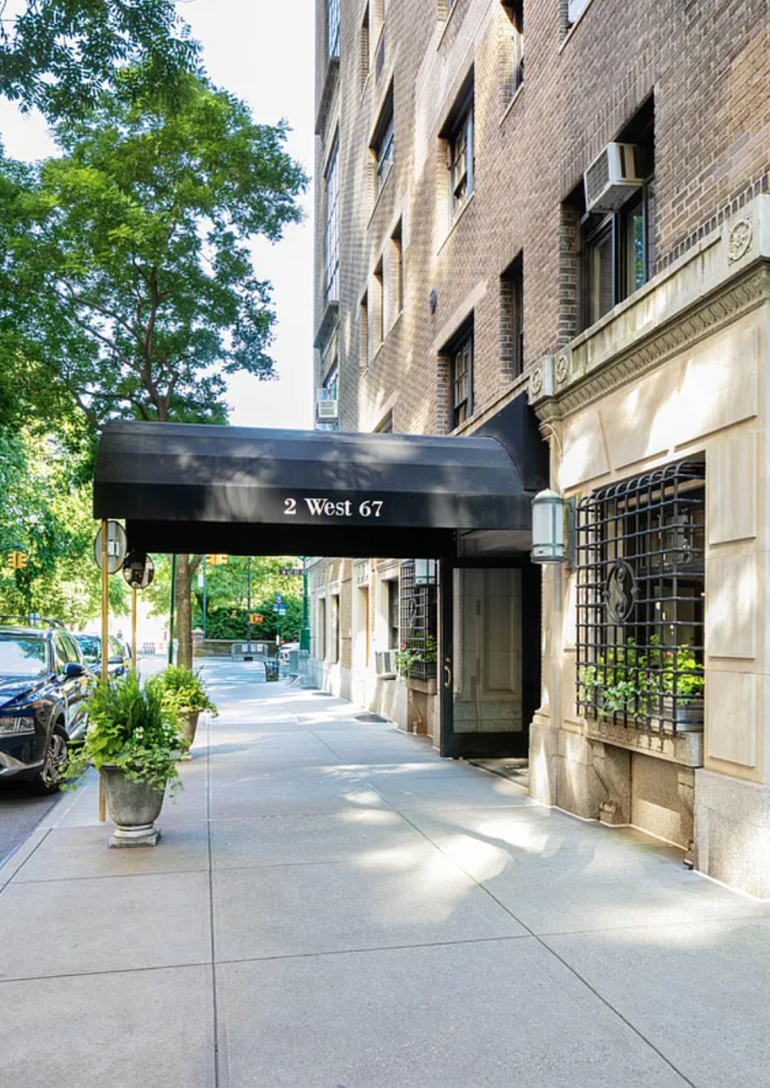2 W 67TH Street 14G