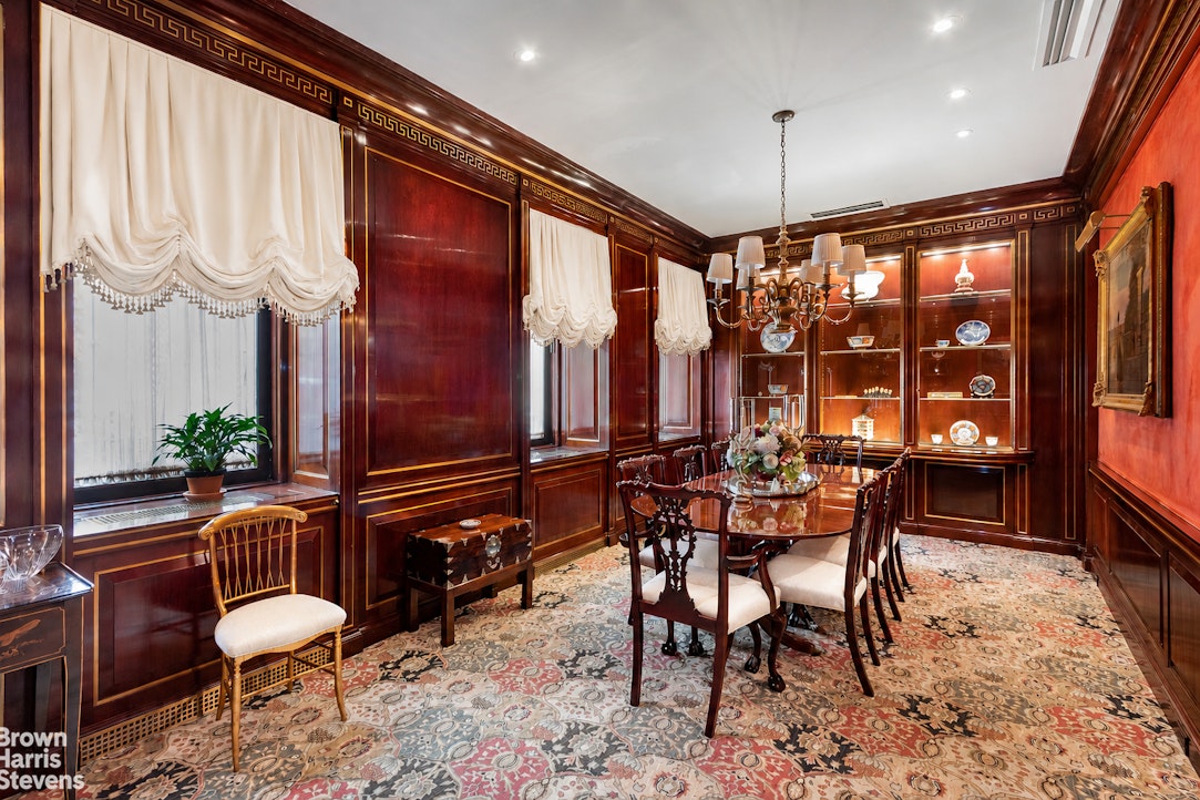 25 SUTTON Place MAISONETTE