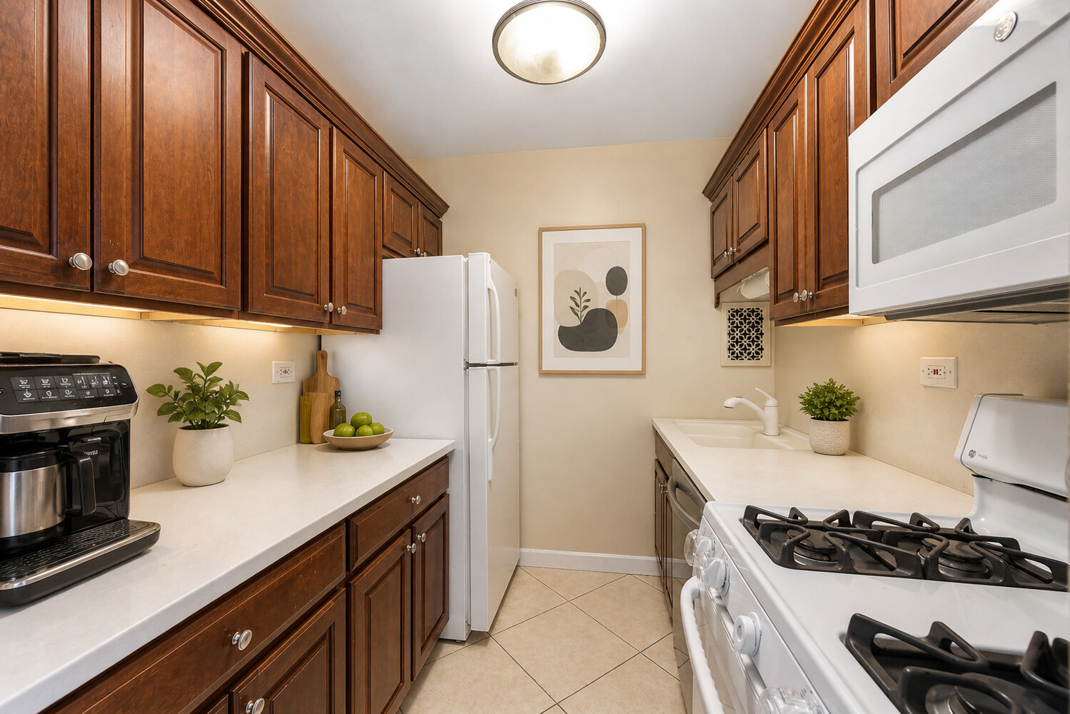 2025 BROADWAY 17A