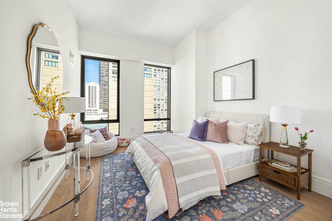 50 W 66TH Street 17F