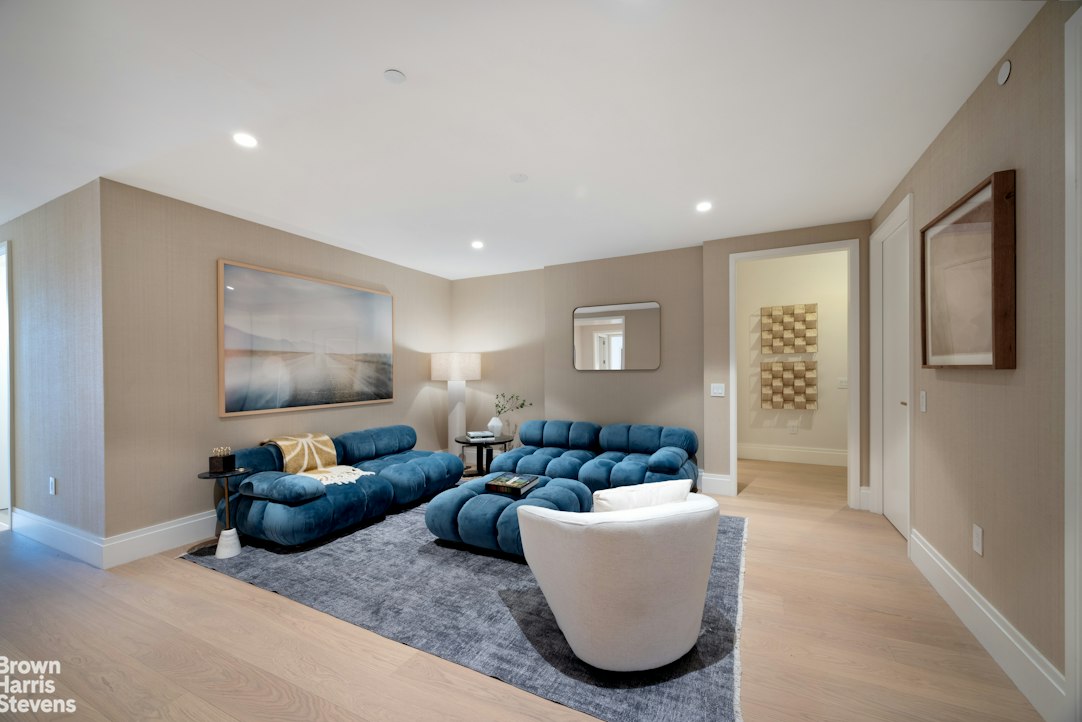 50 W 66TH Street 17F