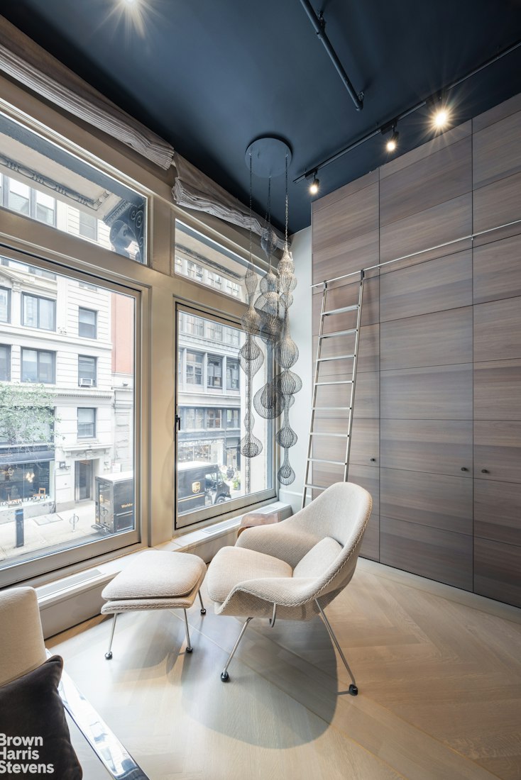 39 E 19TH Street 2