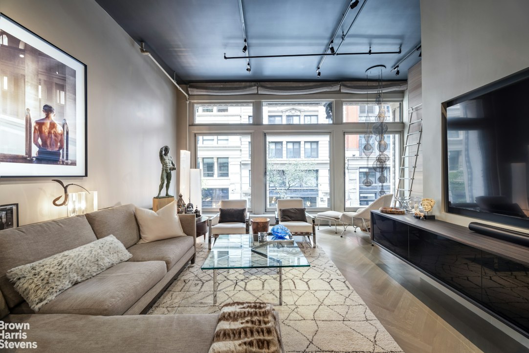39 E 19TH Street 2