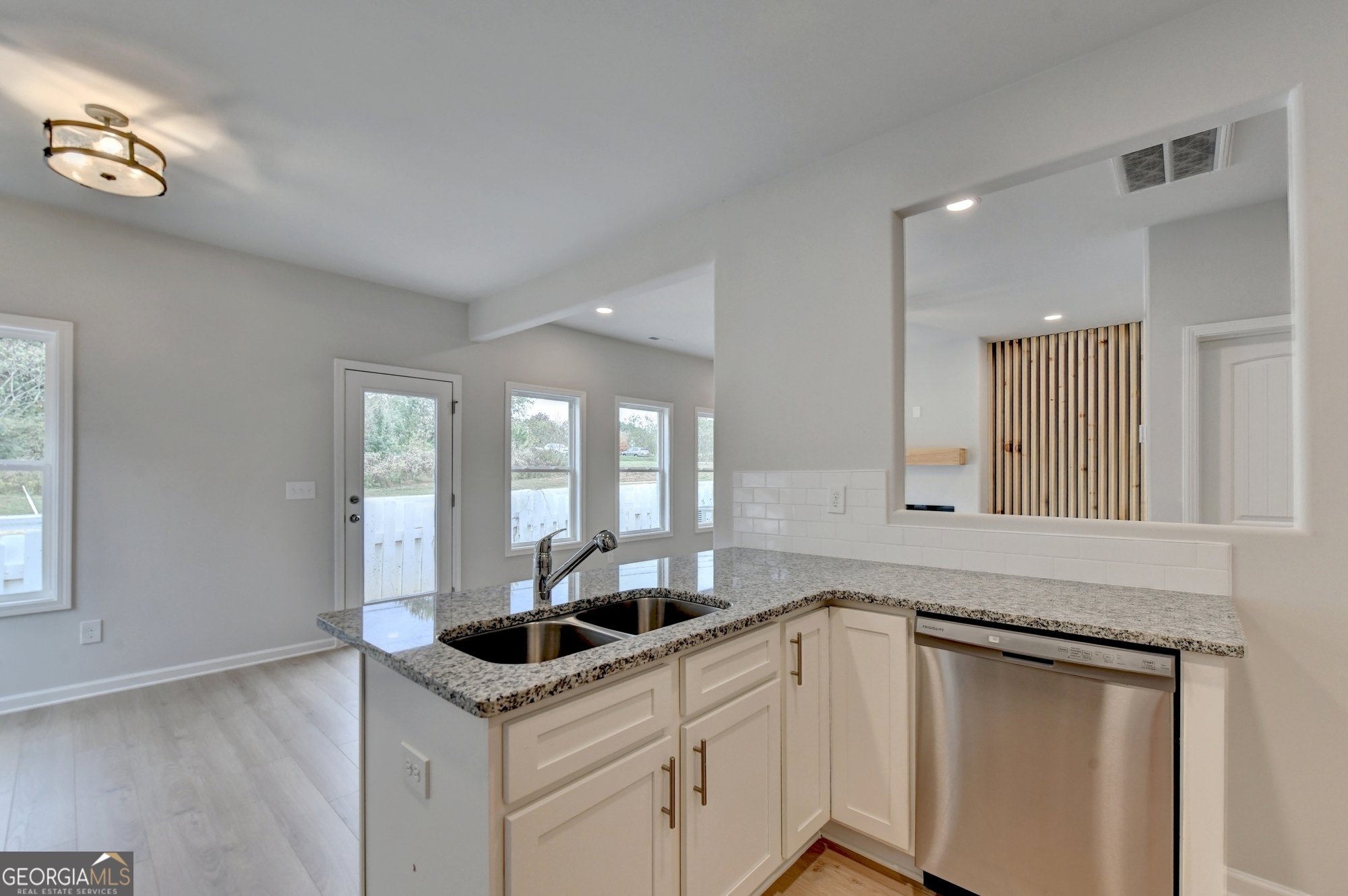 124 Rankin Circle