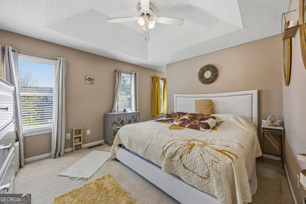 1835 Barrington Overlook NW