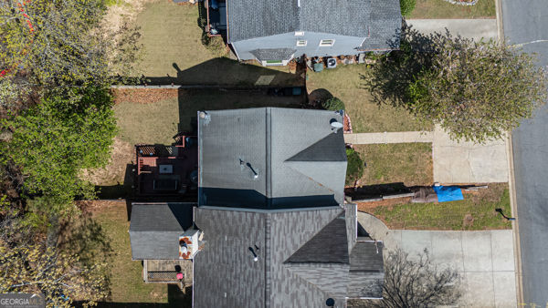 1835 Barrington Overlook NW