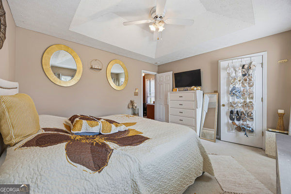 1835 Barrington Overlook NW