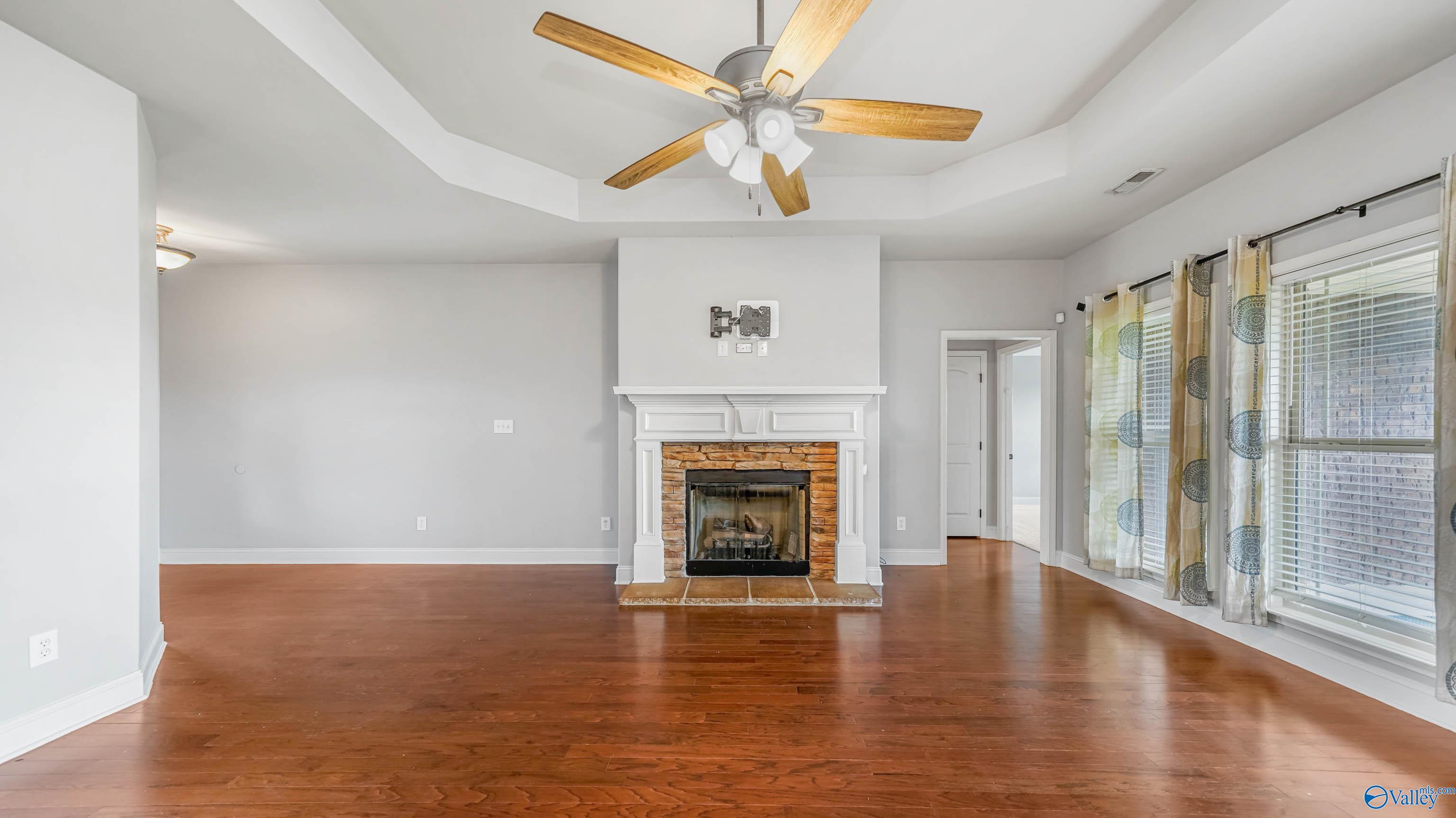 127 Carleighfalls Drive
