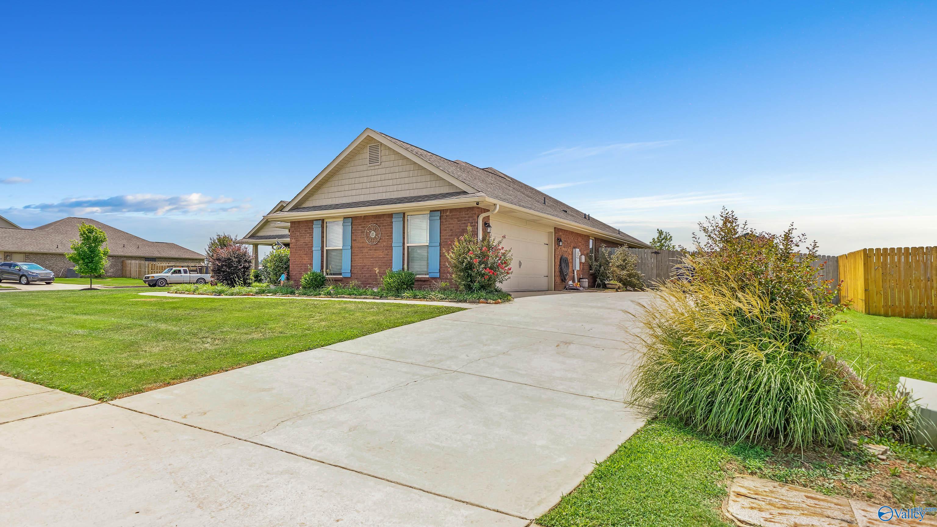 127 Carleighfalls Drive