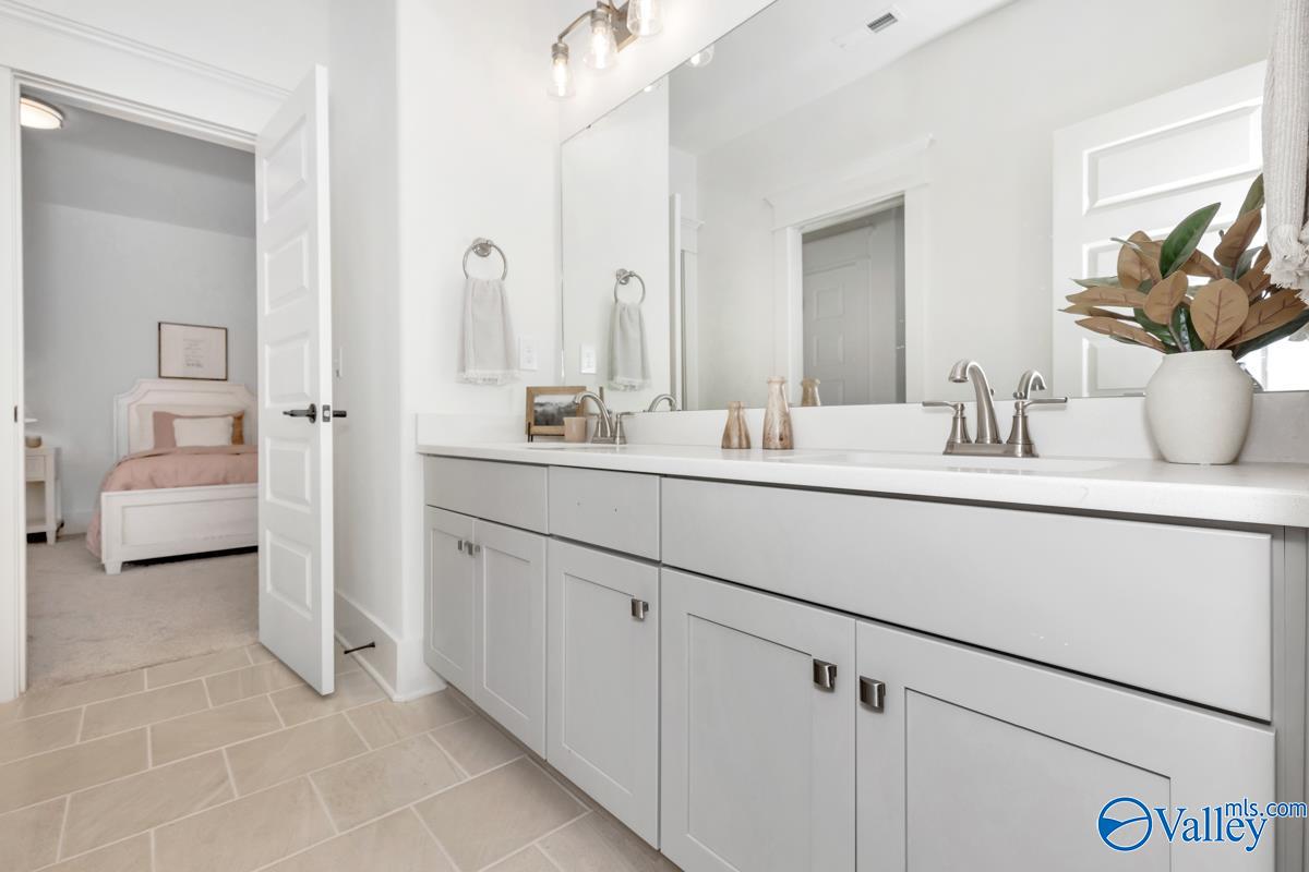 111 Poplar Grove Trail