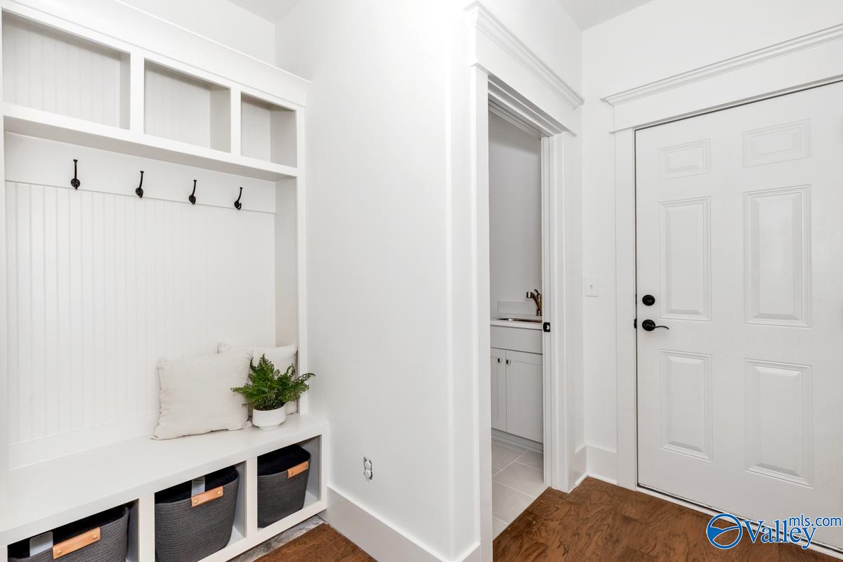 111 Poplar Grove Trail