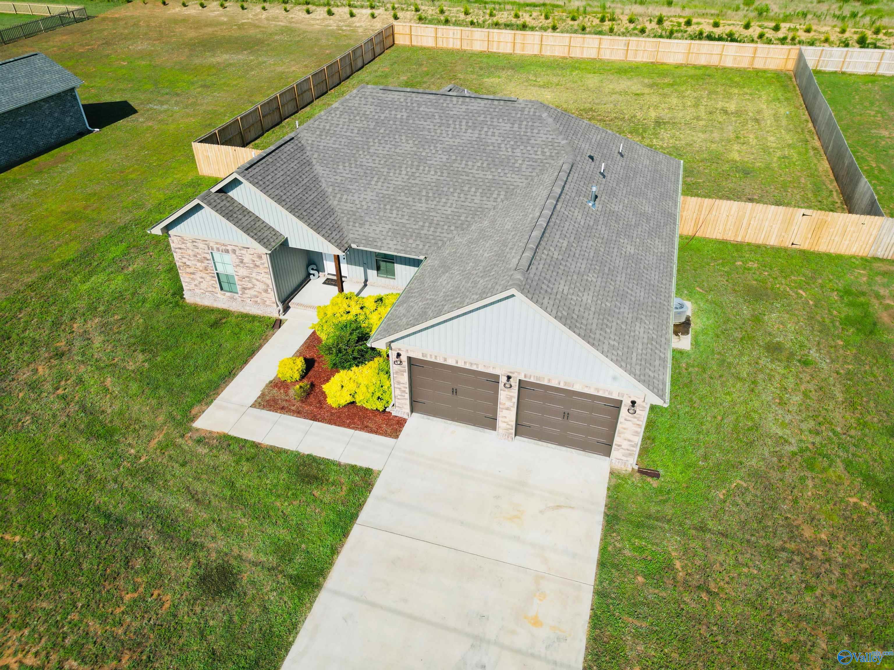 15122 Blackburn Road