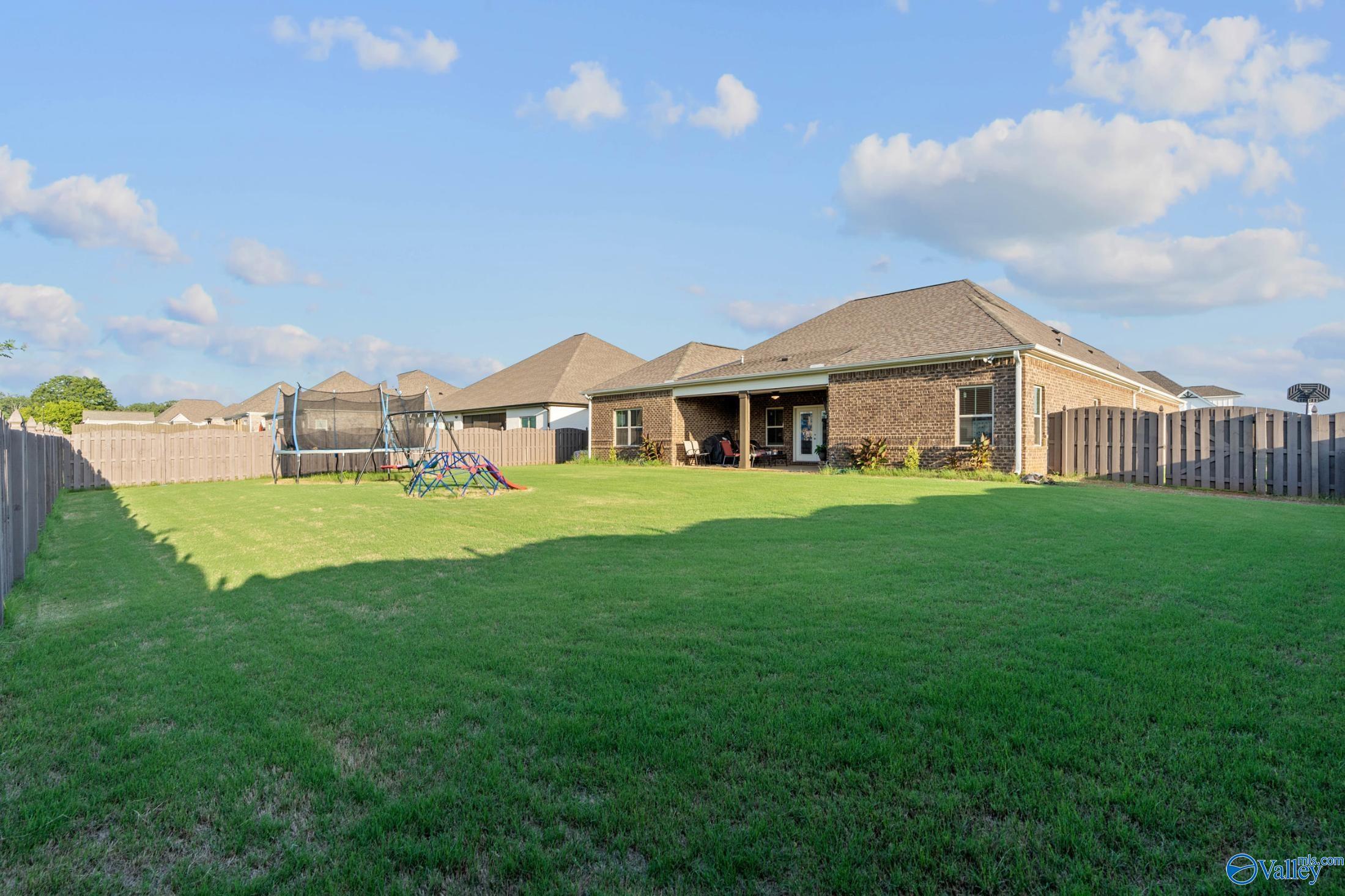 108 Hathaway Lane