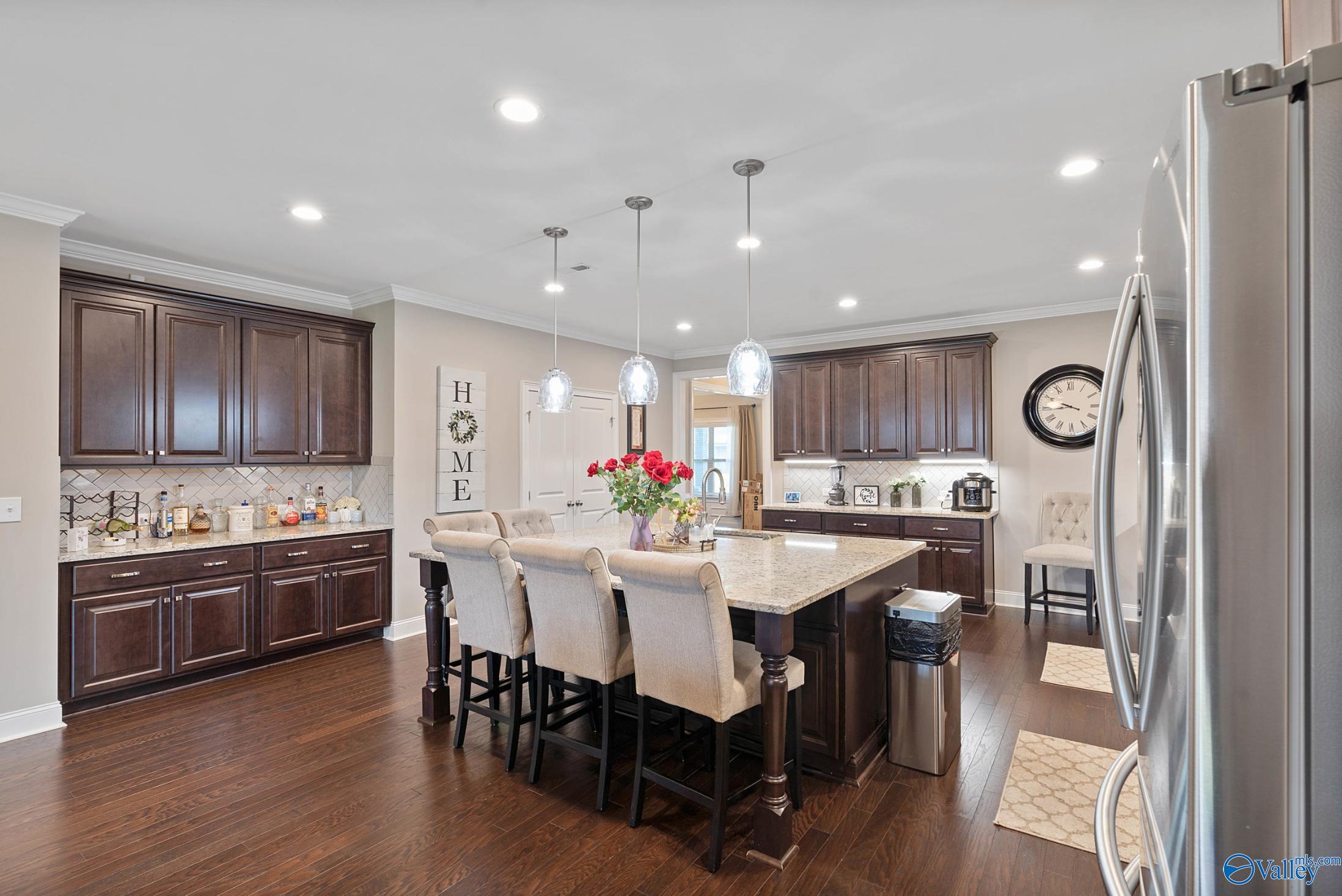 108 Hathaway Lane