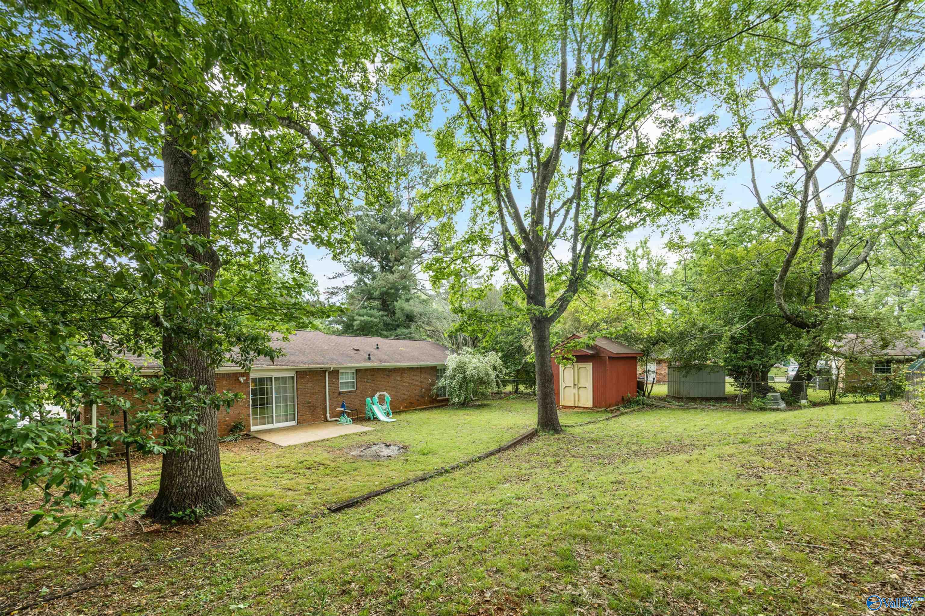 3612 White Oak Way SW
