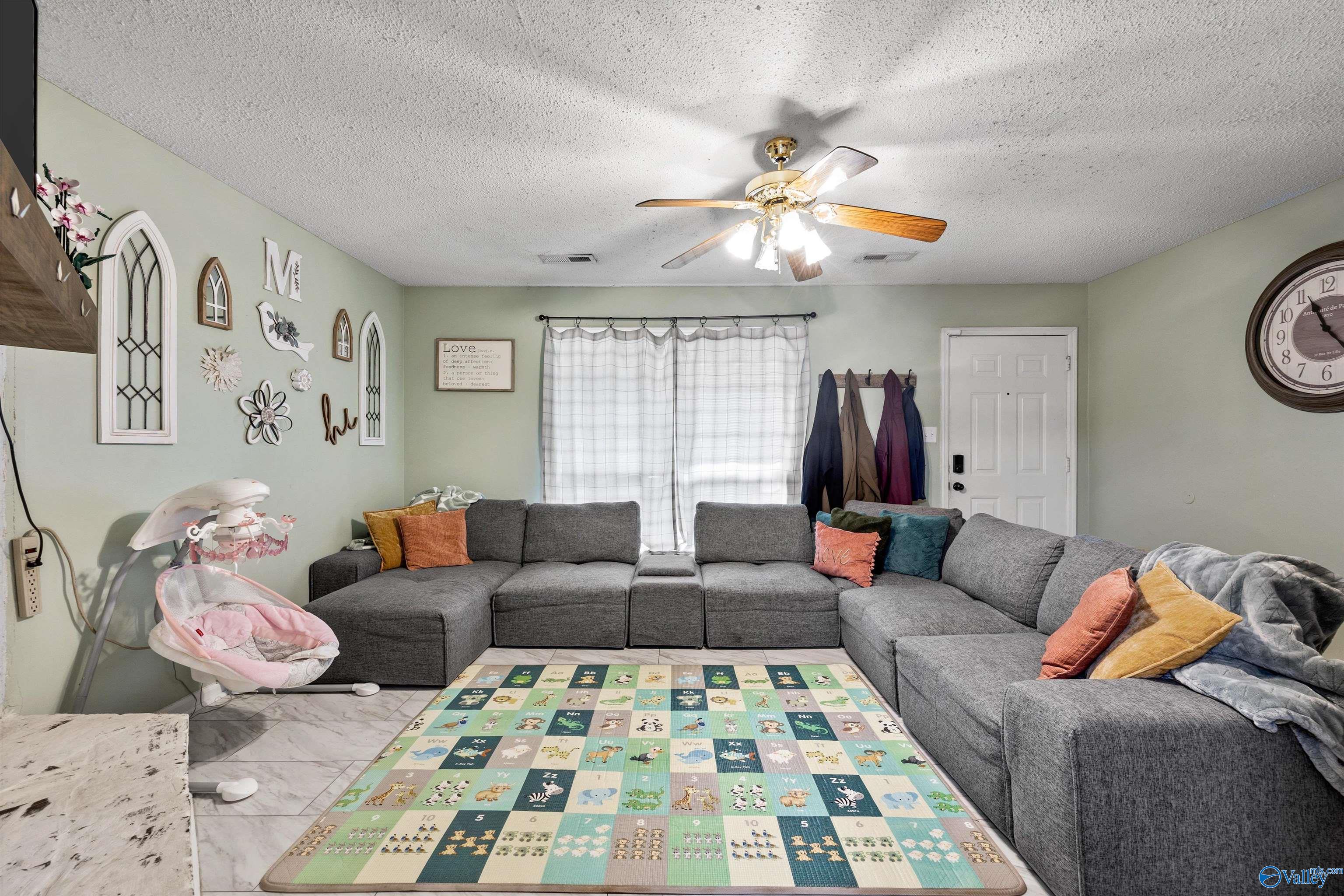 3612 White Oak Way SW