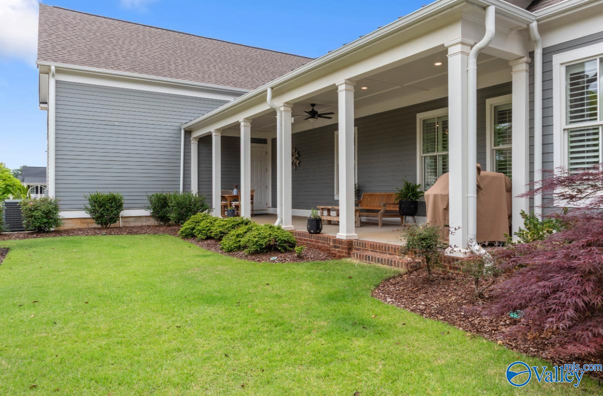 109 Hillcrest Avenue NW