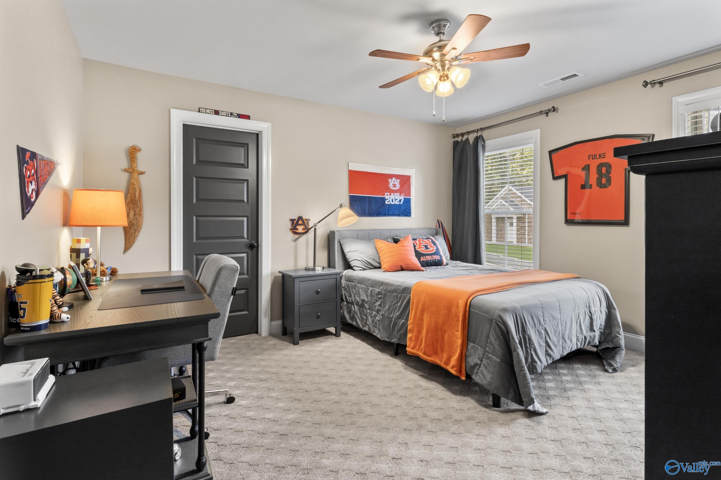 2309 SW Selma Street