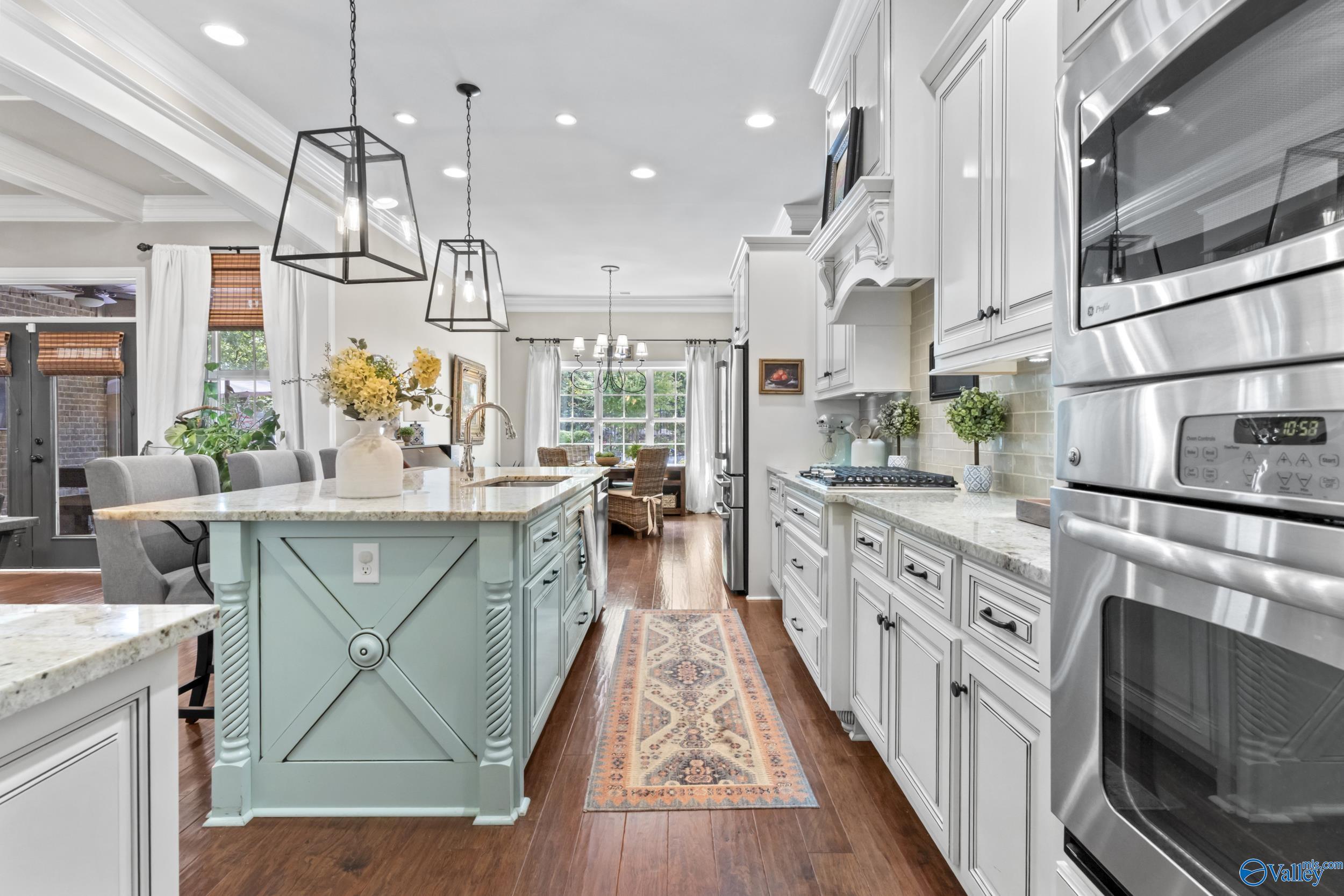 2309 SW Selma Street