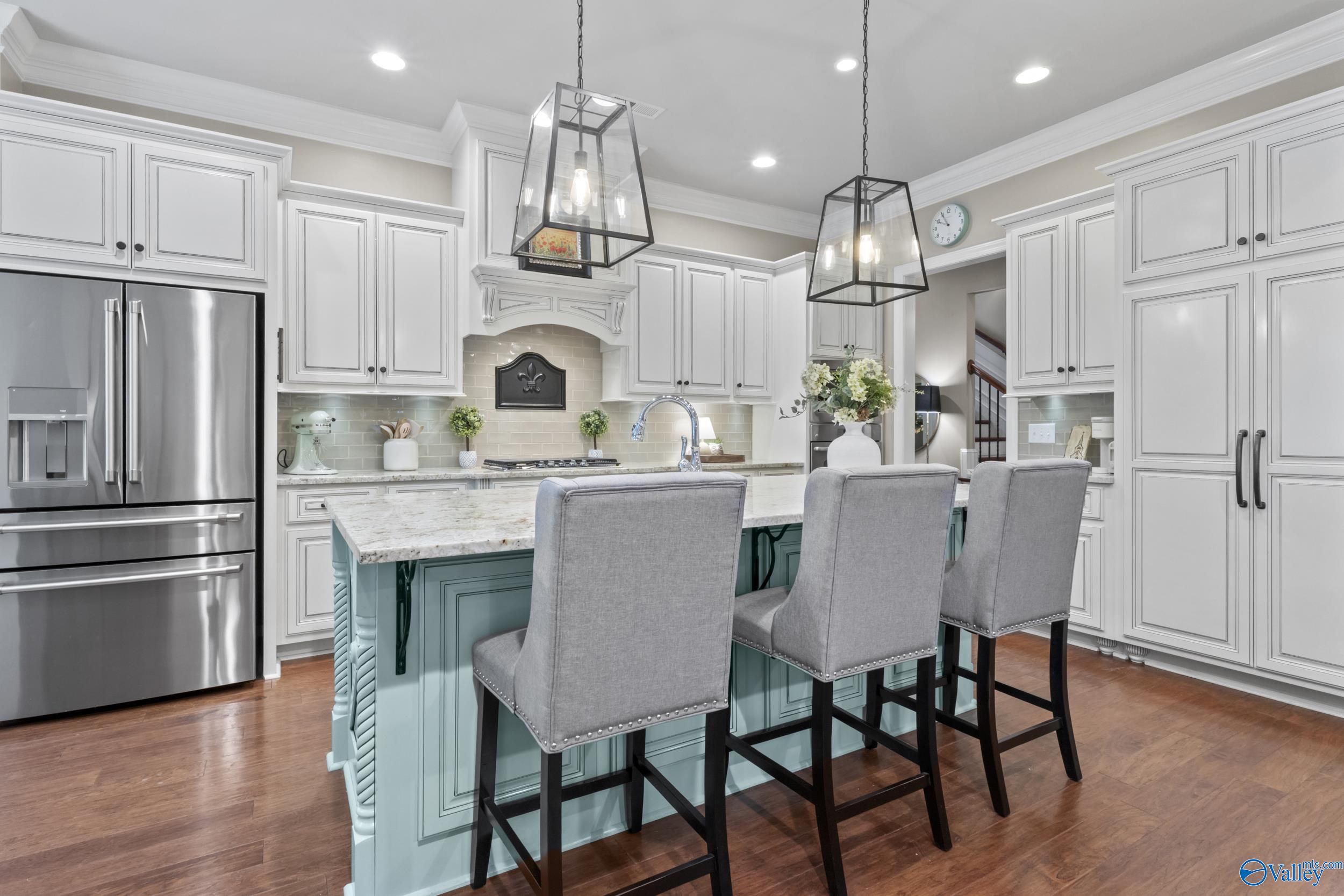 2309 SW Selma Street