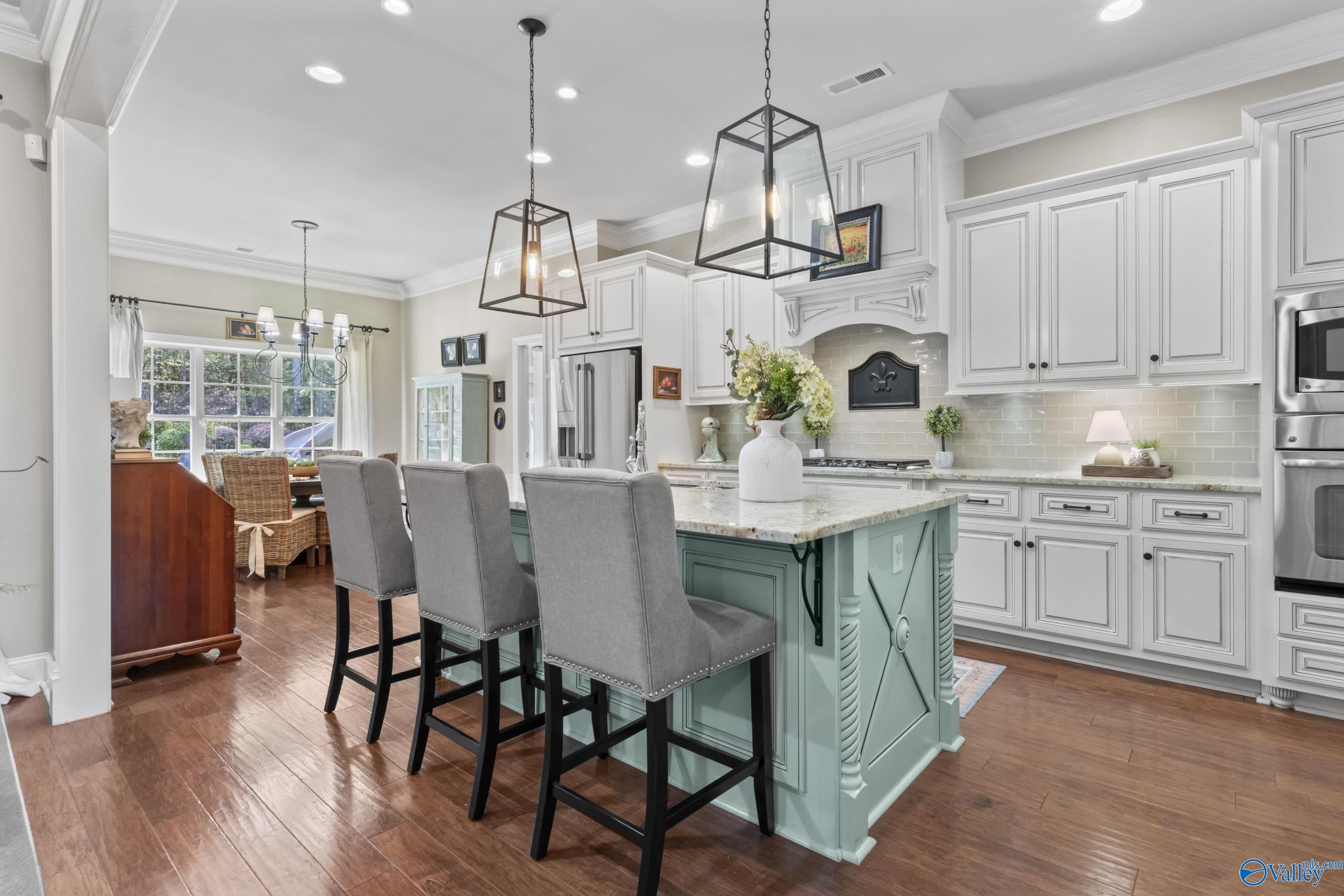 2309 SW Selma Street