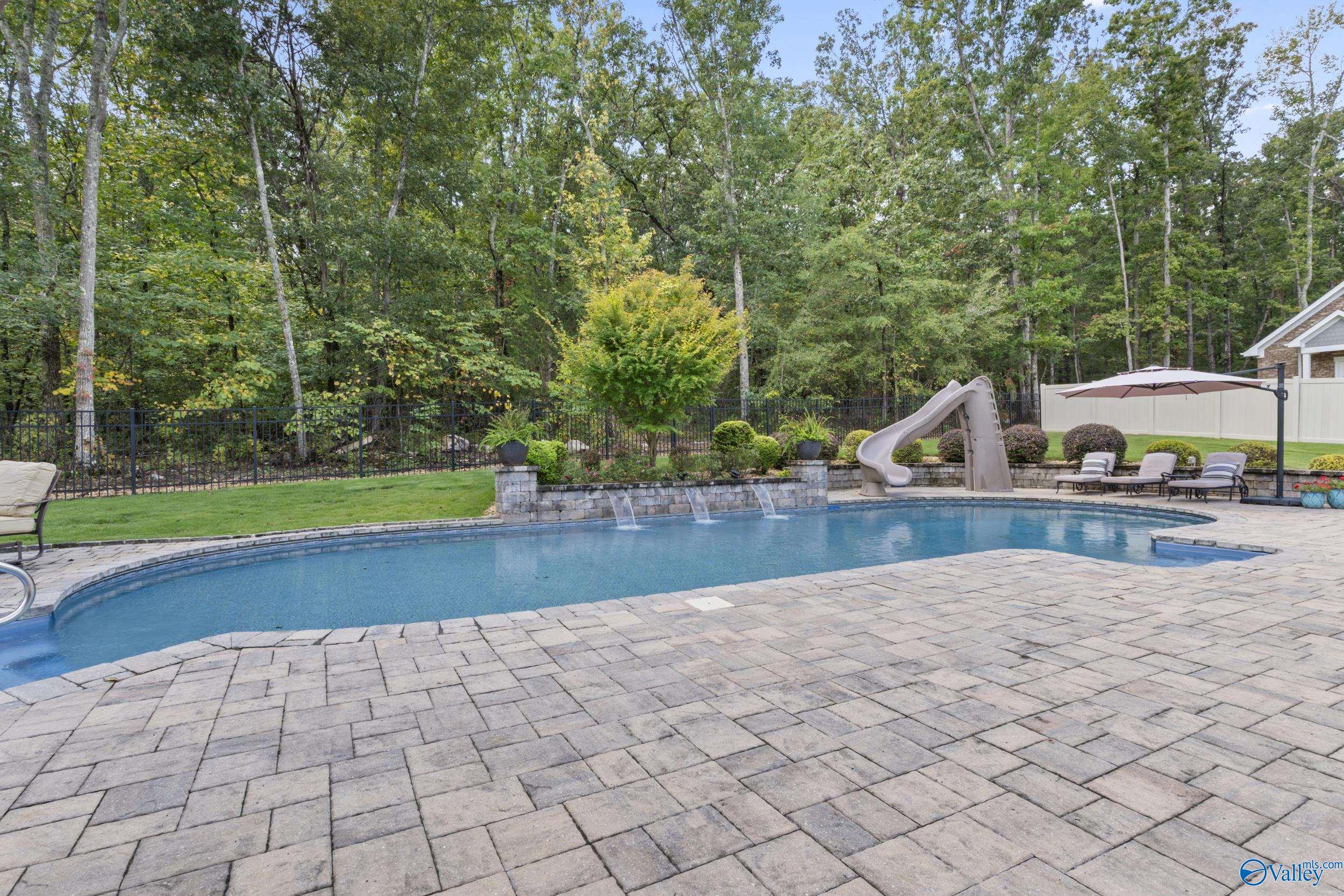 2309 SW Selma Street