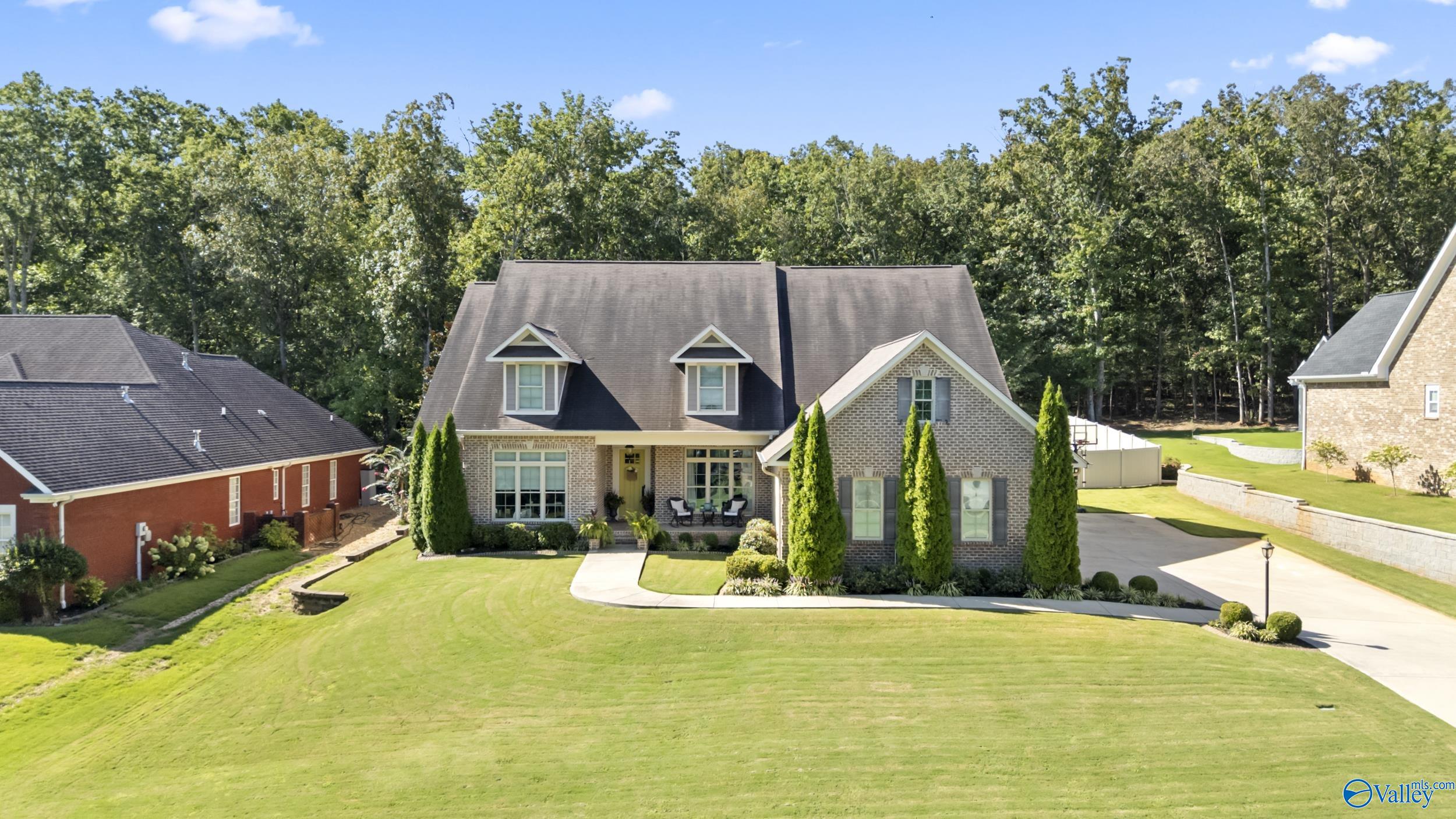 2309 SW Selma Street