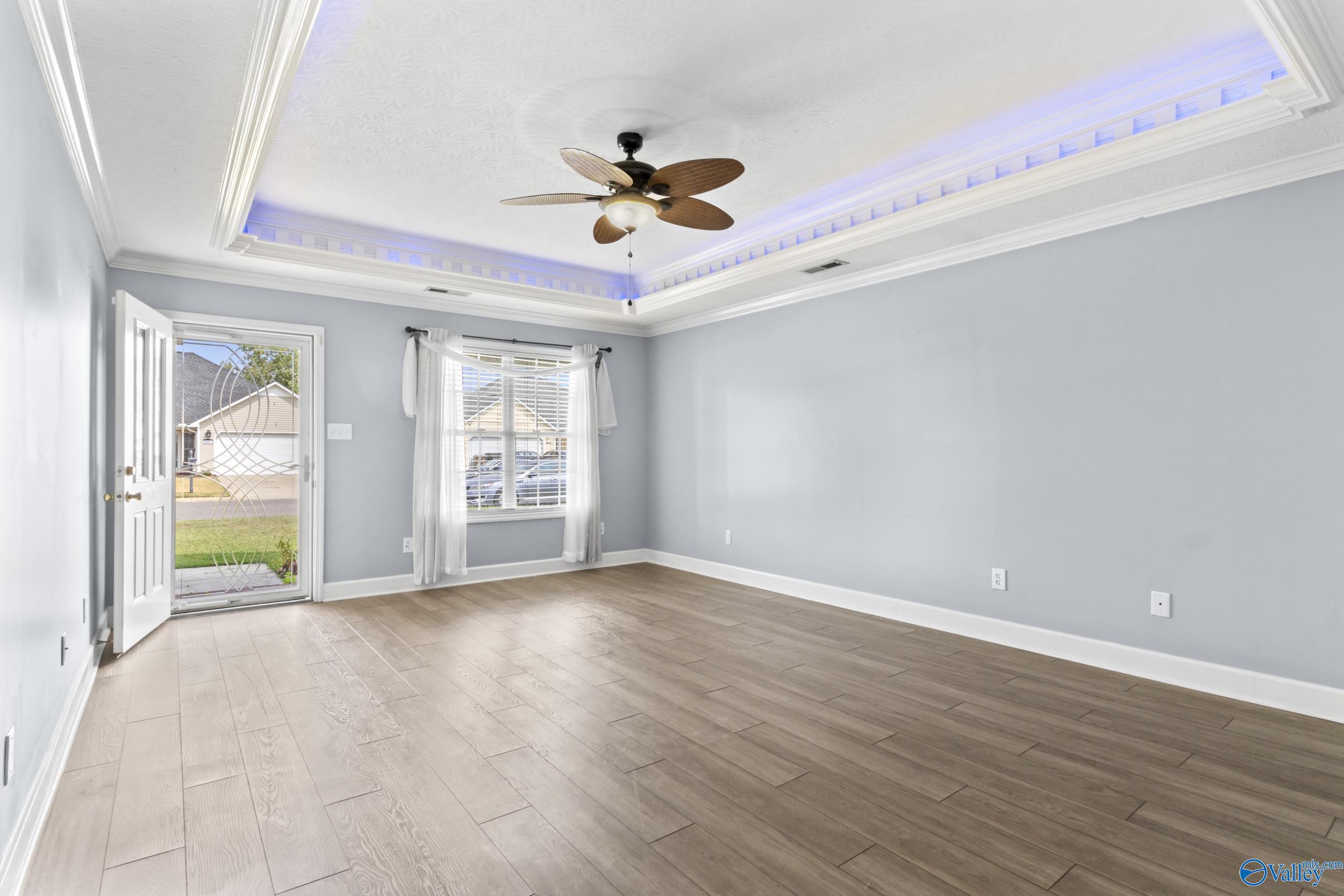 3907 Steve Perkins Drive SW