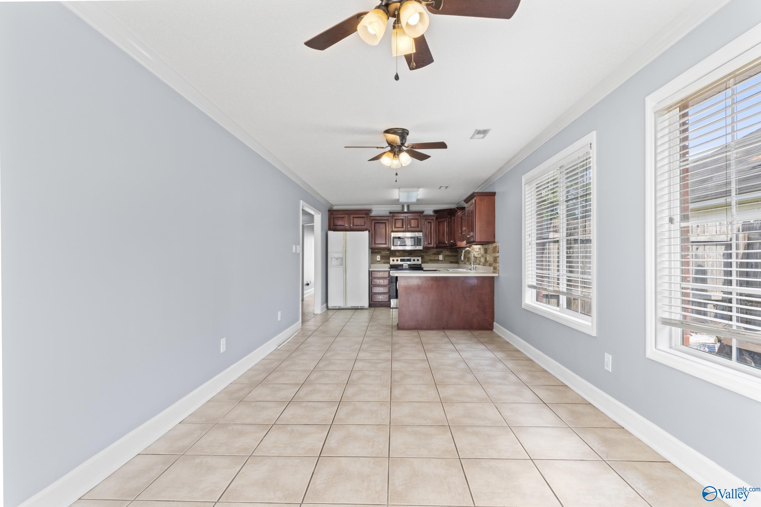 3907 Steve Perkins Drive SW