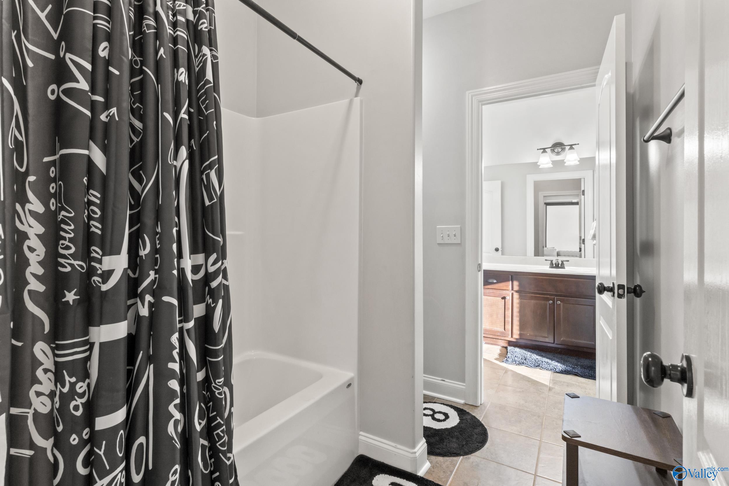 6 September Lane, Huntsville