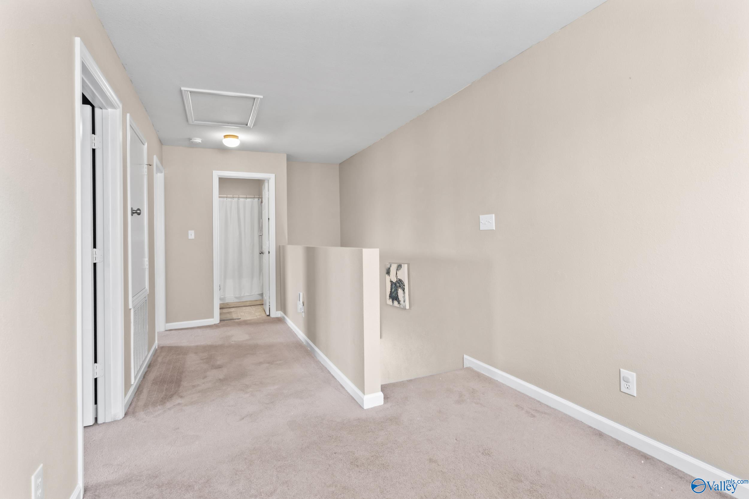 3099 Castlecreek Drive SW