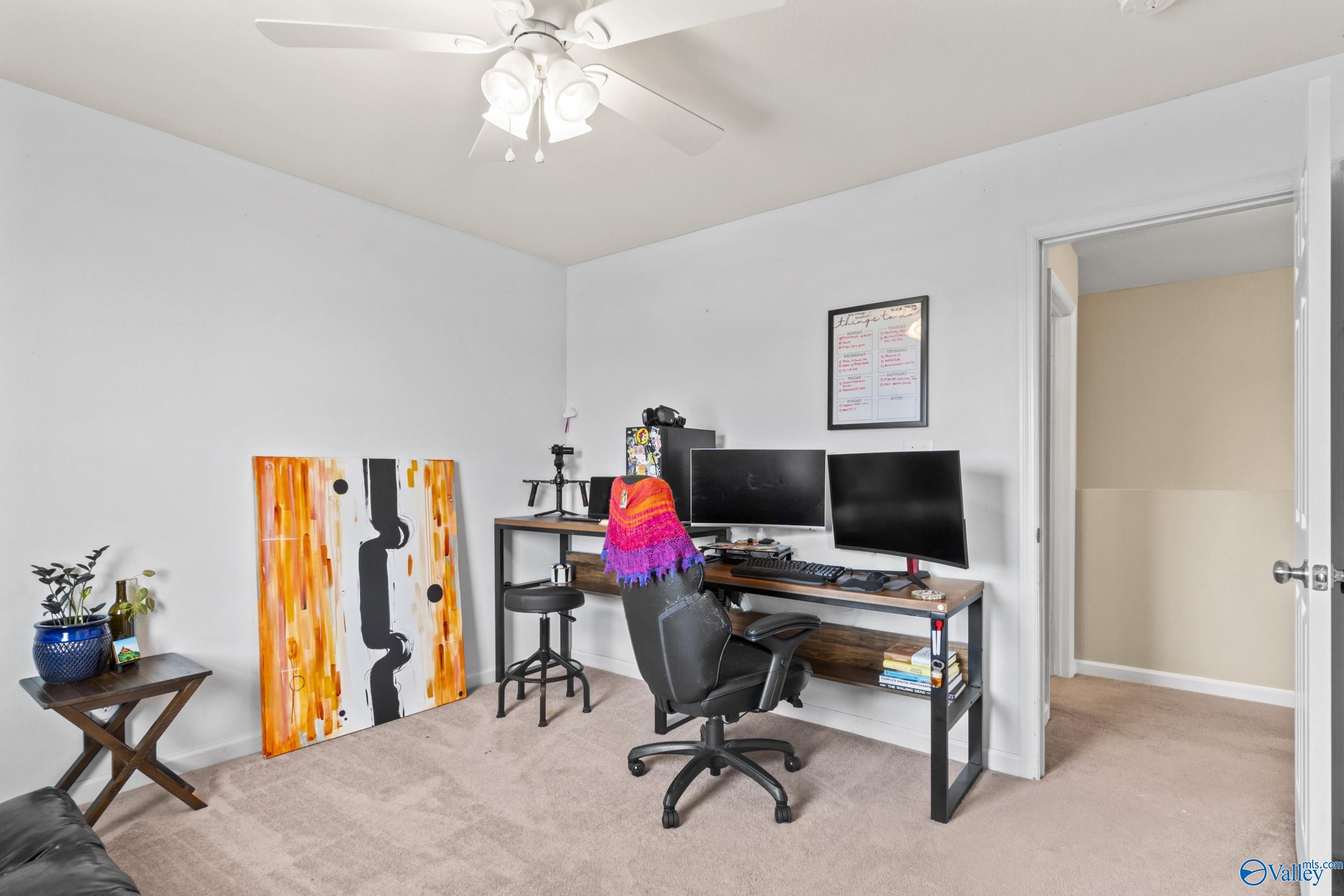 3099 Castlecreek Drive SW