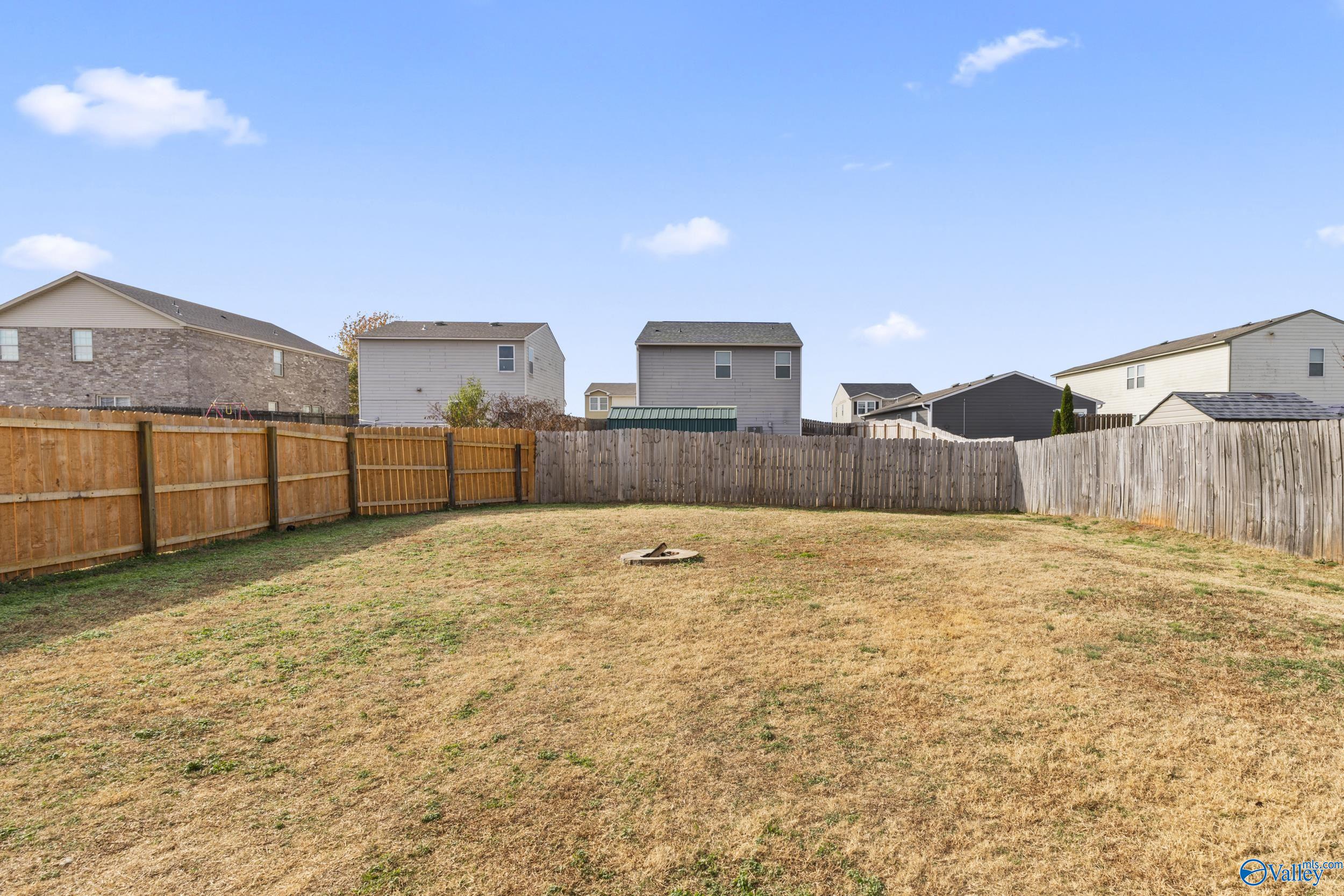 3099 Castlecreek Drive SW