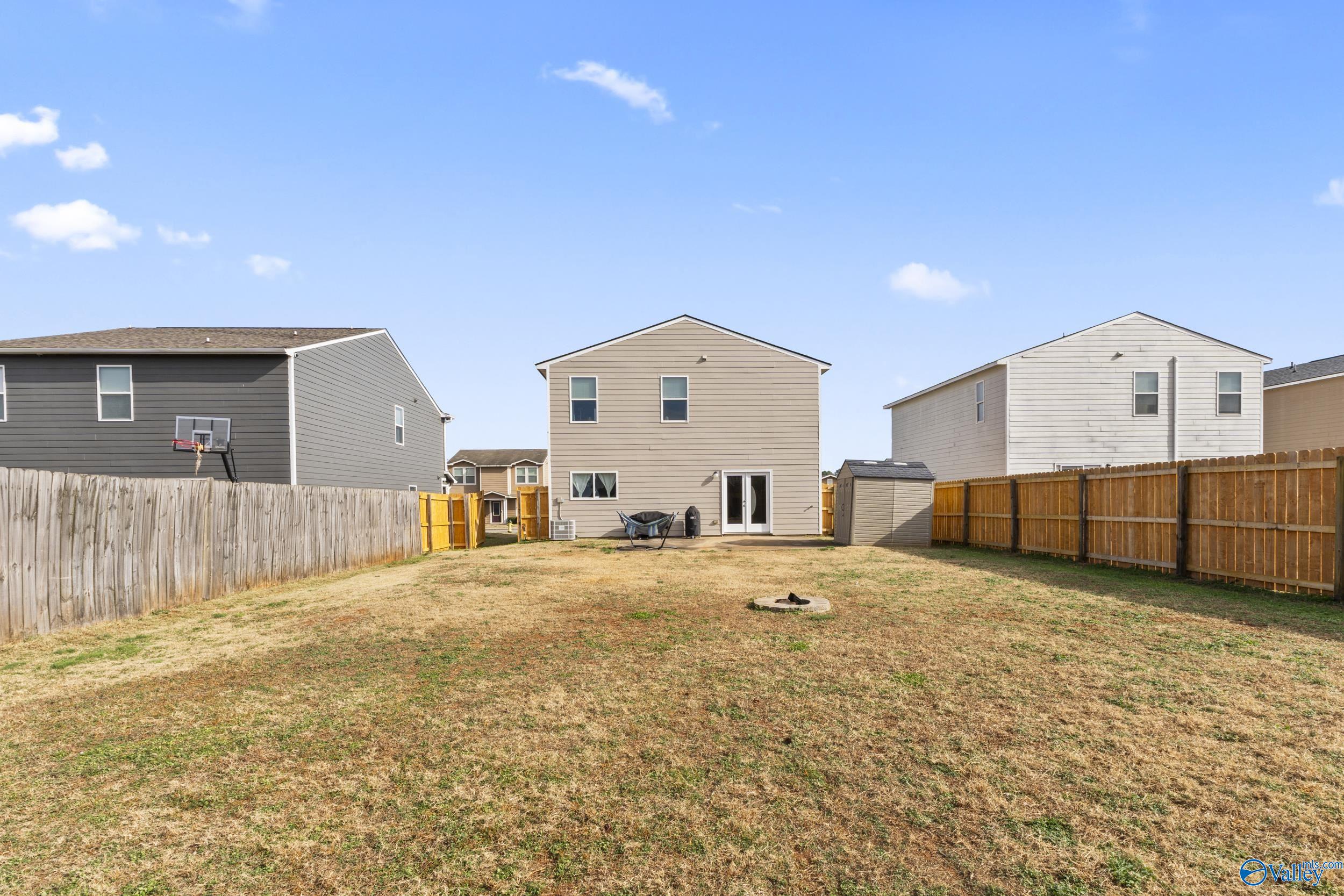 3099 Castlecreek Drive SW