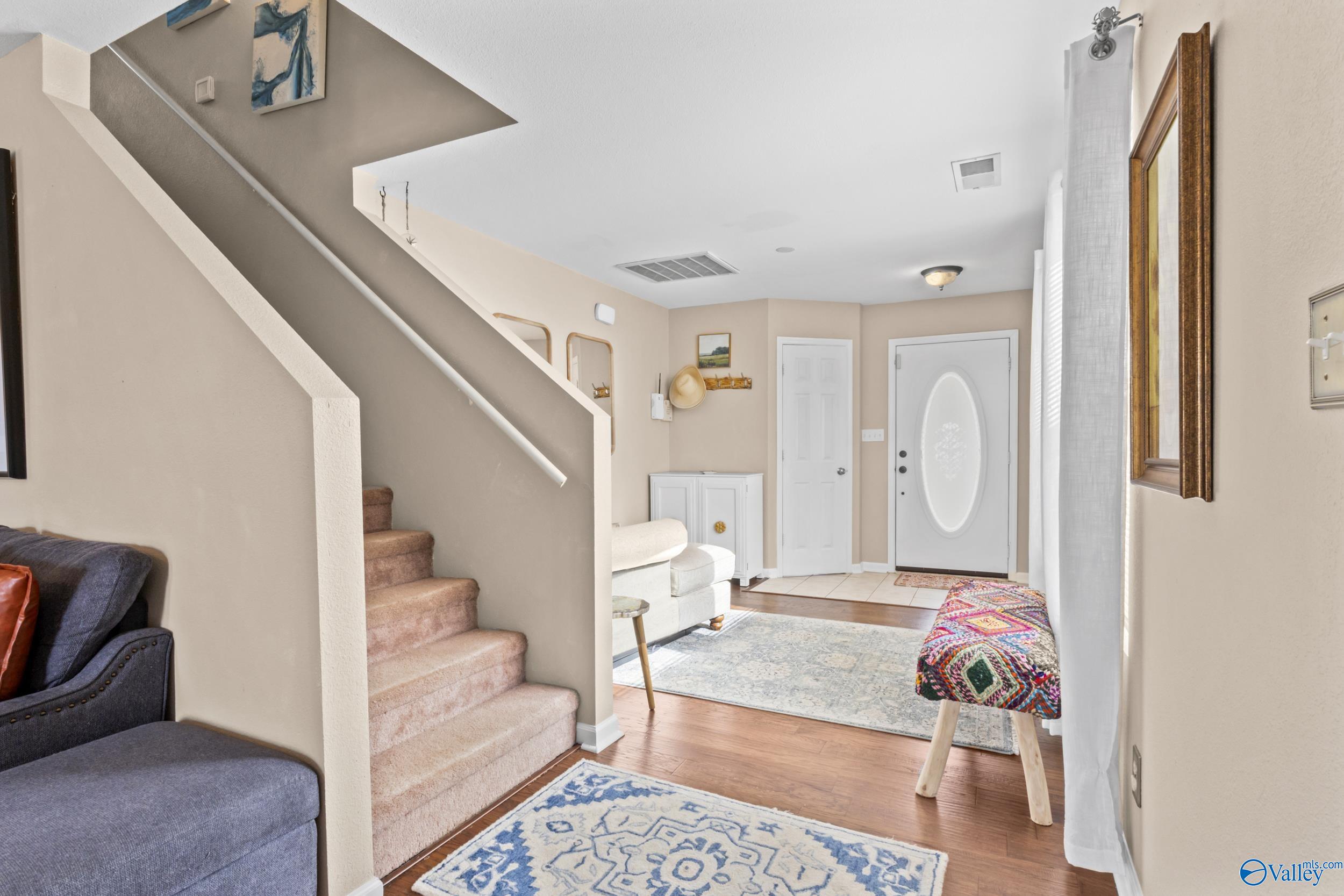 3099 Castlecreek Drive SW